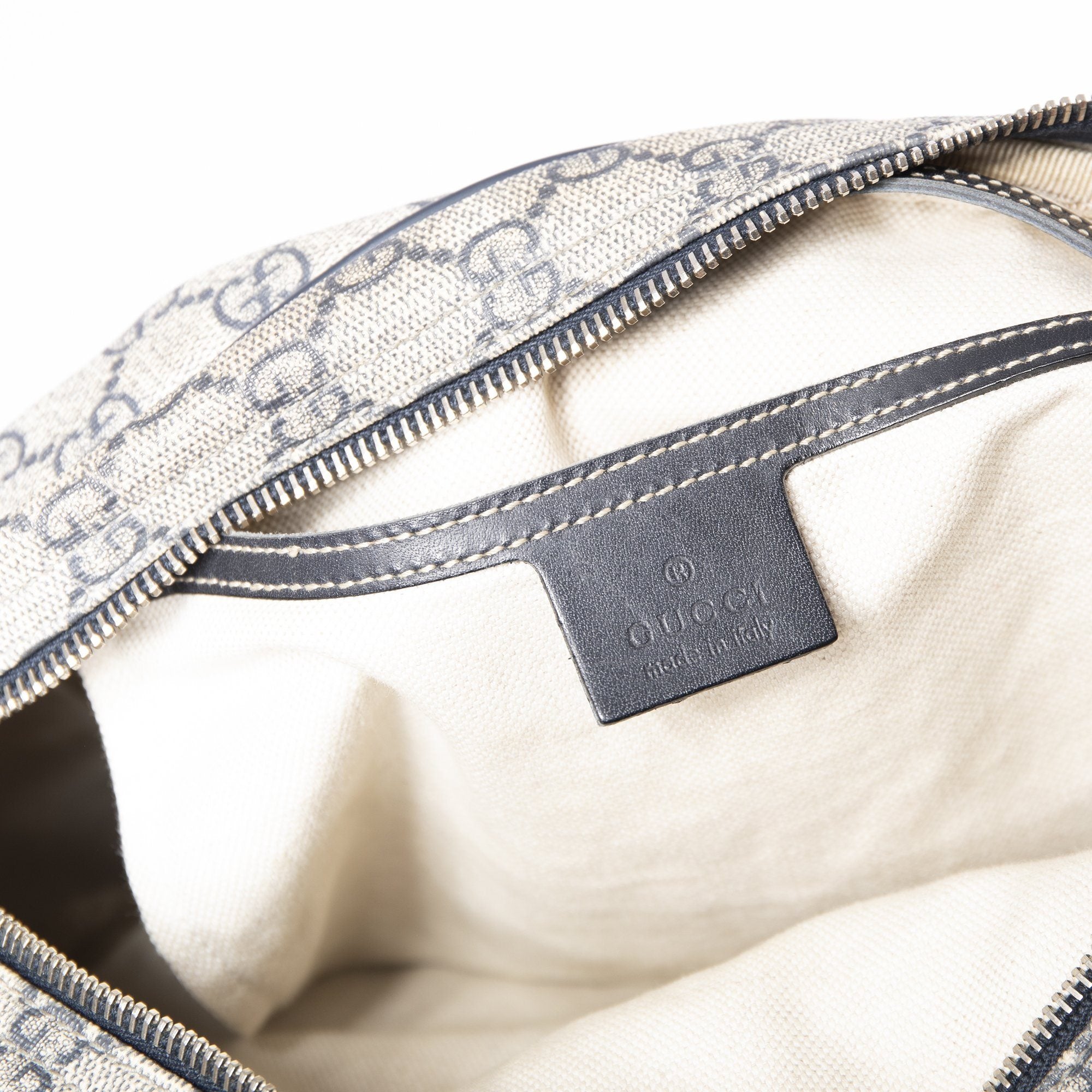 Gucci GG Supreme Crossbody Bag