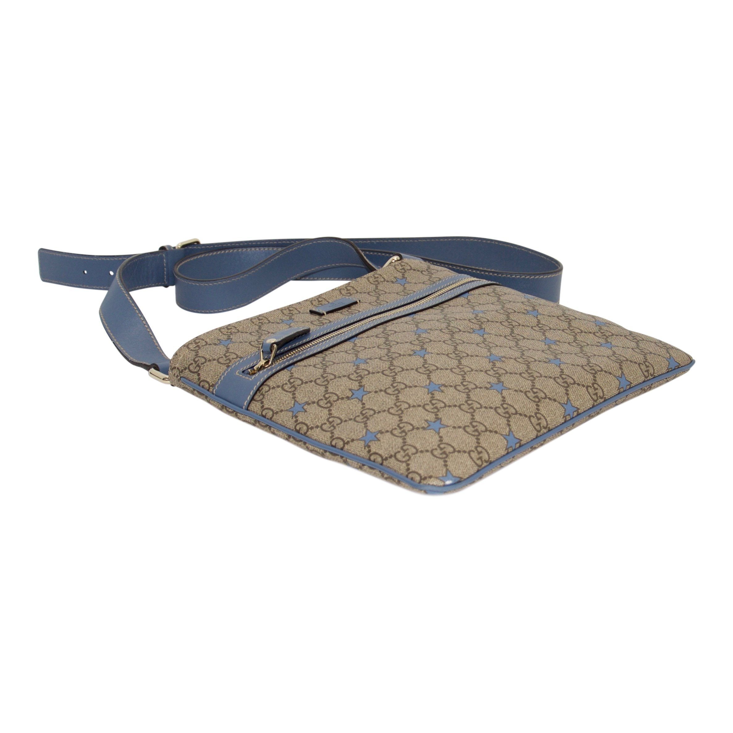 Gucci GG Supreme Star Messenger