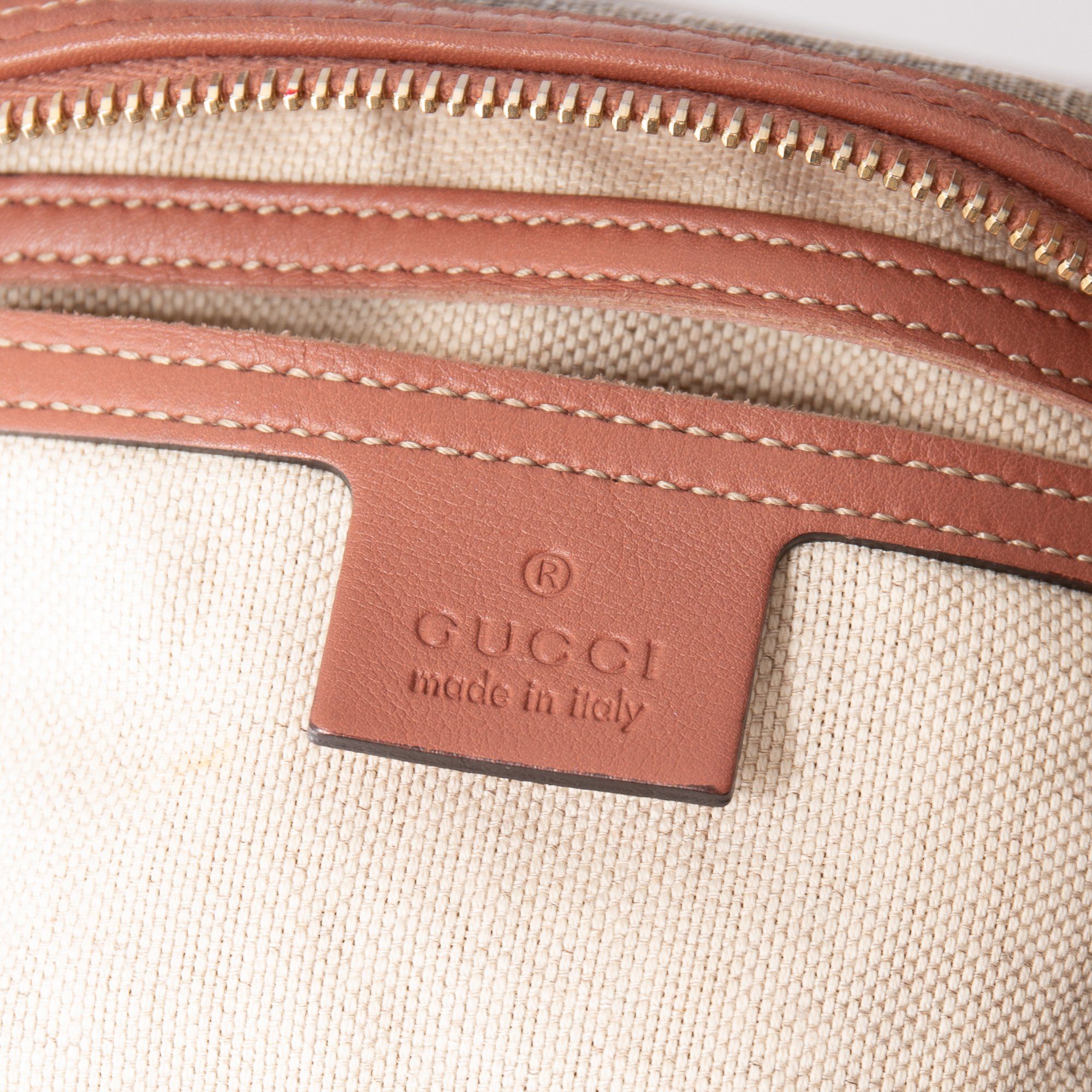 Gucci GG Supreme Stars Joy Boston Bag