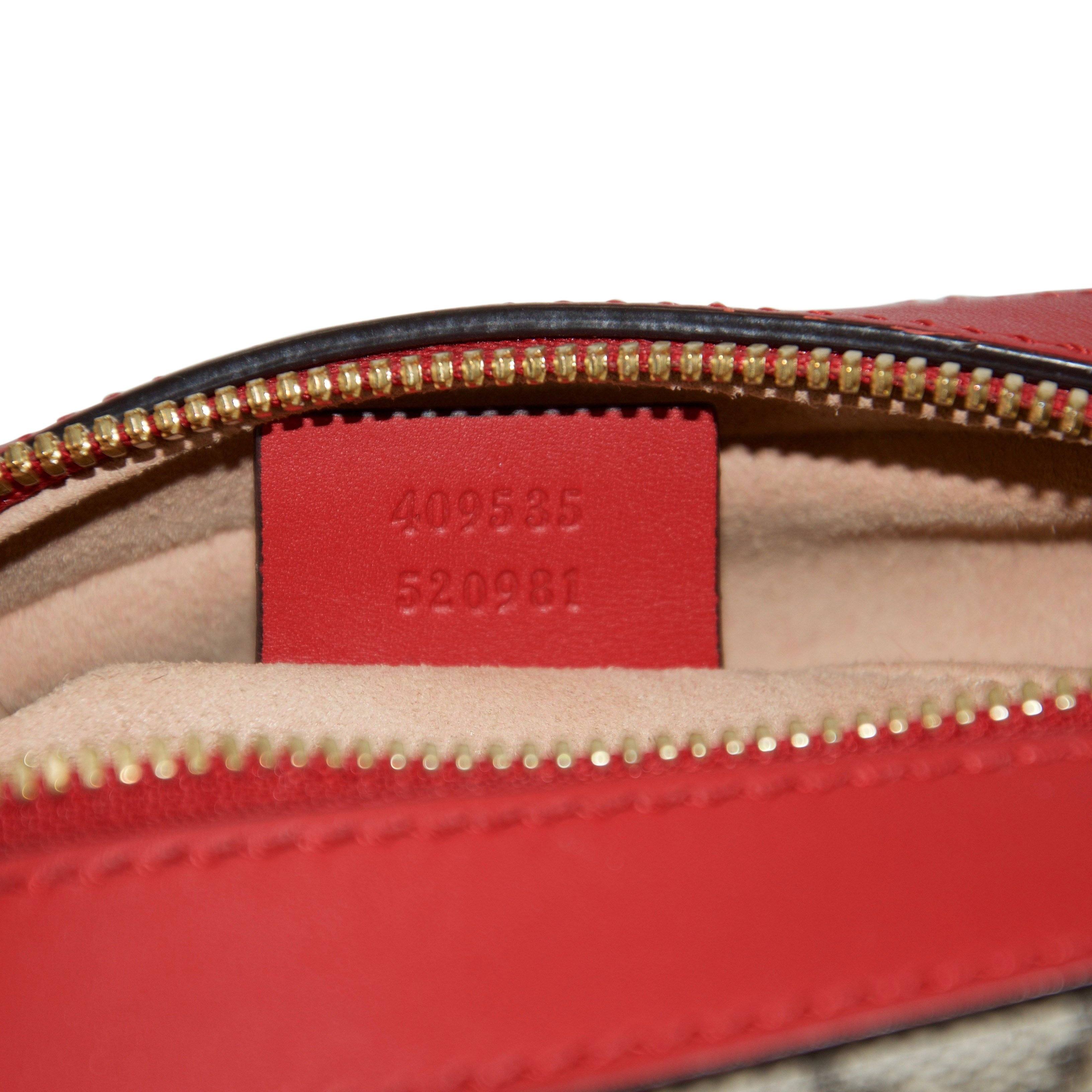 Gucci Limited Edition GG Supreme Mini Chain Bag