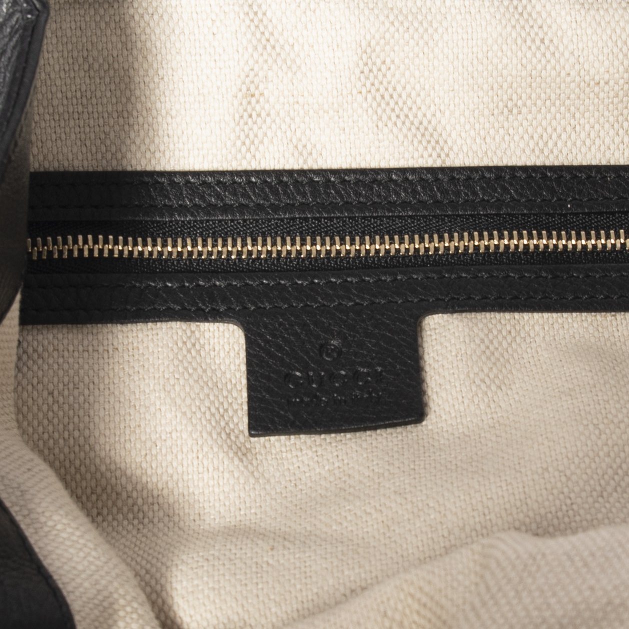 Gucci Medium Soho Shoulder Bag