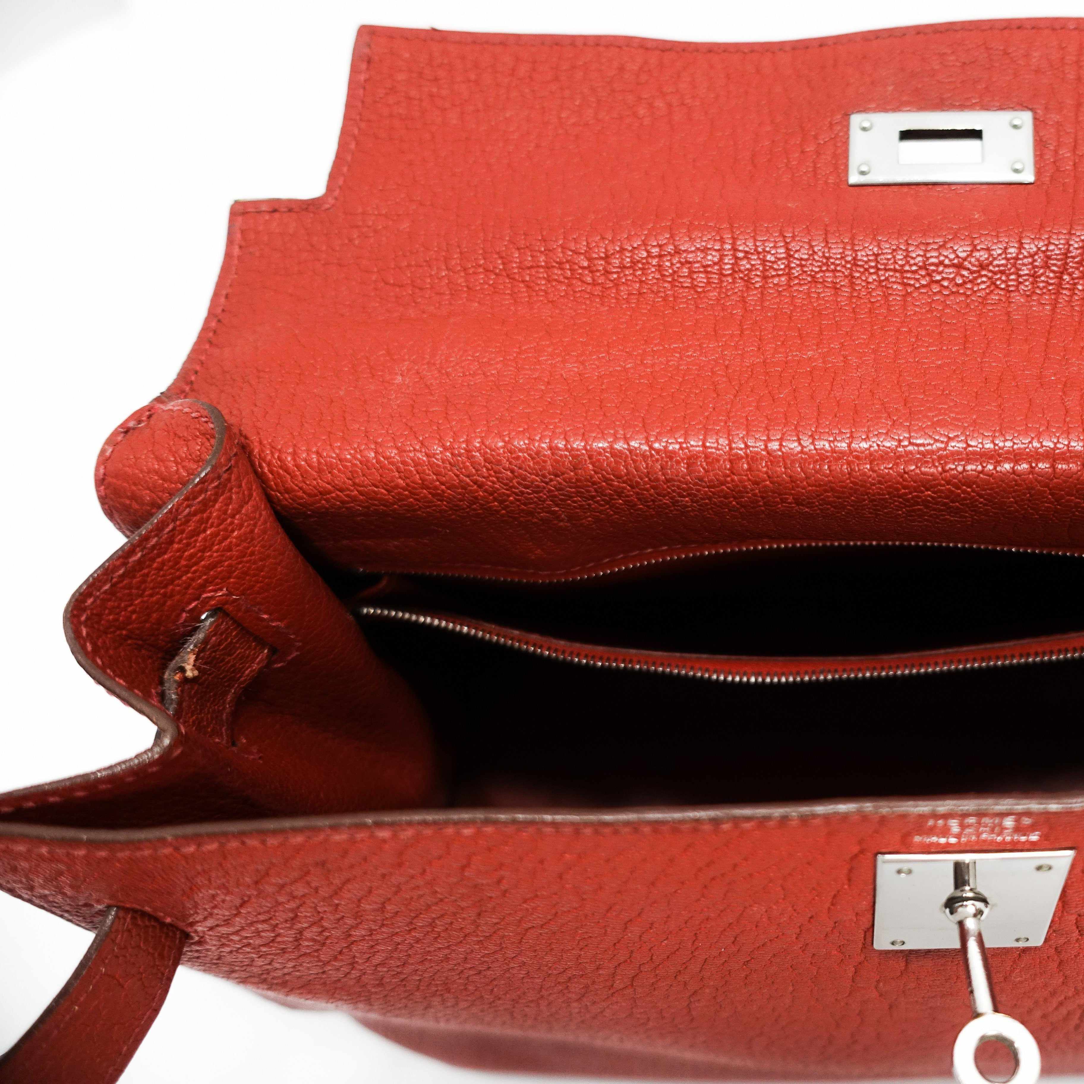 Hermes Red Kelly 32