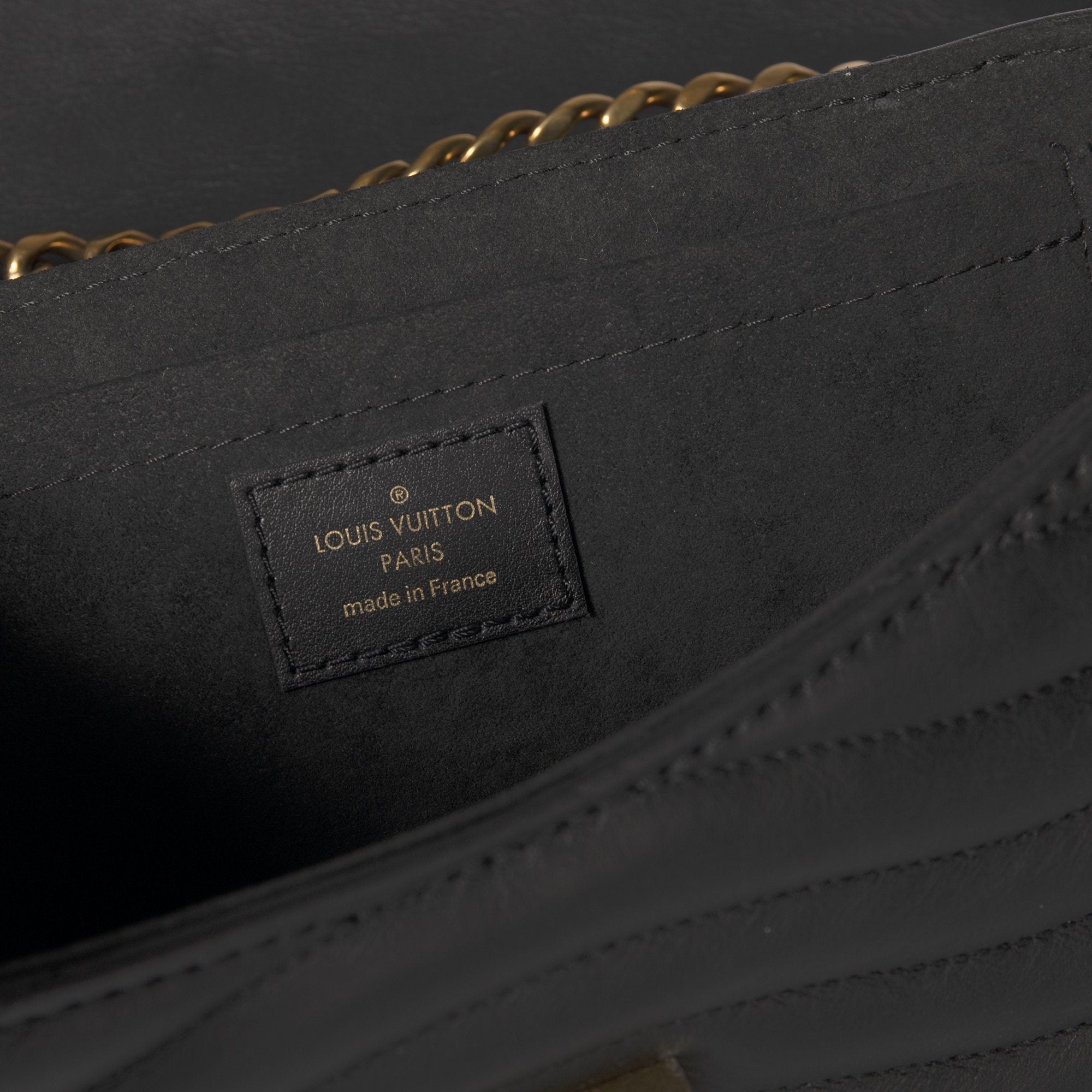 Louis Vuitton 2018 New Wave Chain-Bag MM