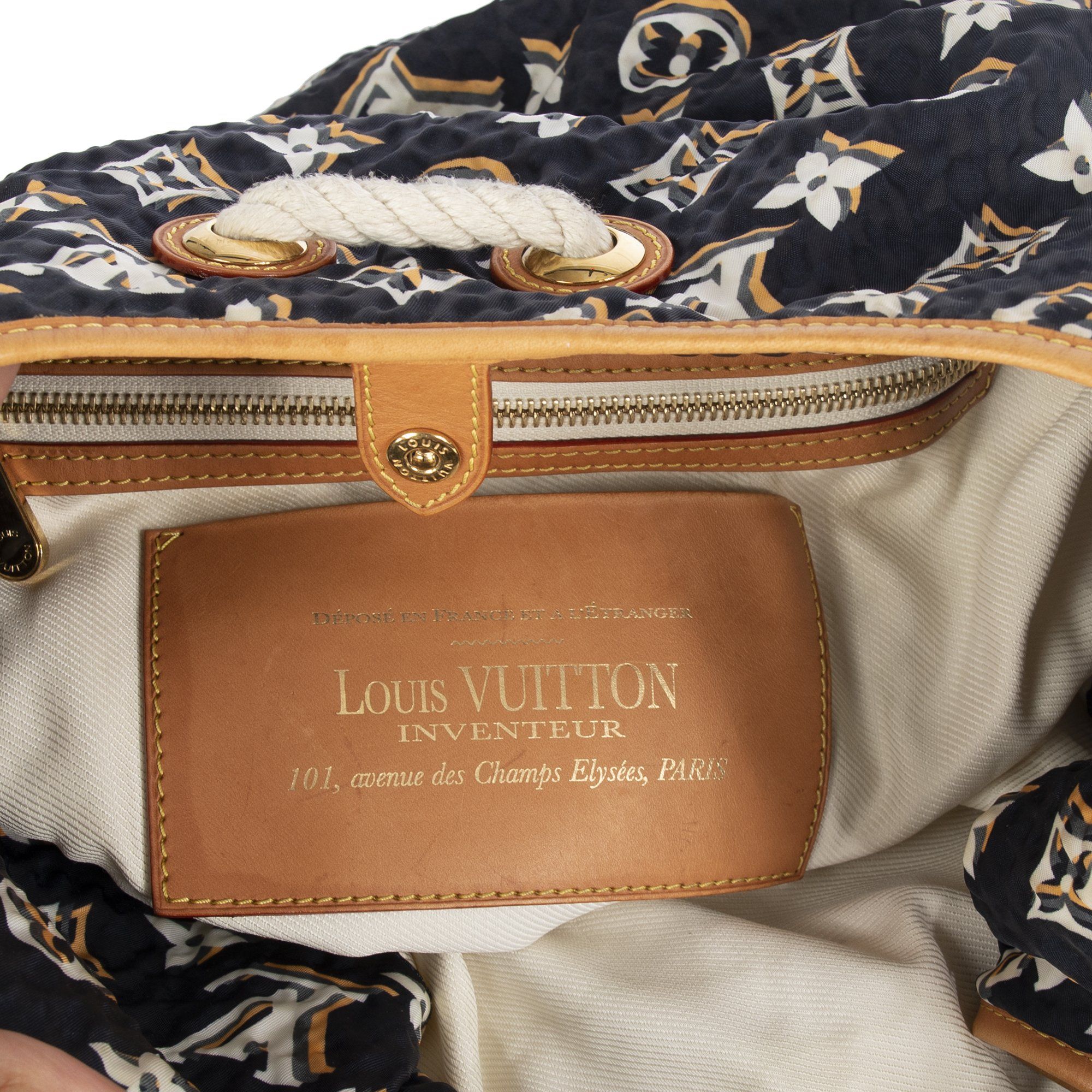 Louis Vuitton Bulles GM