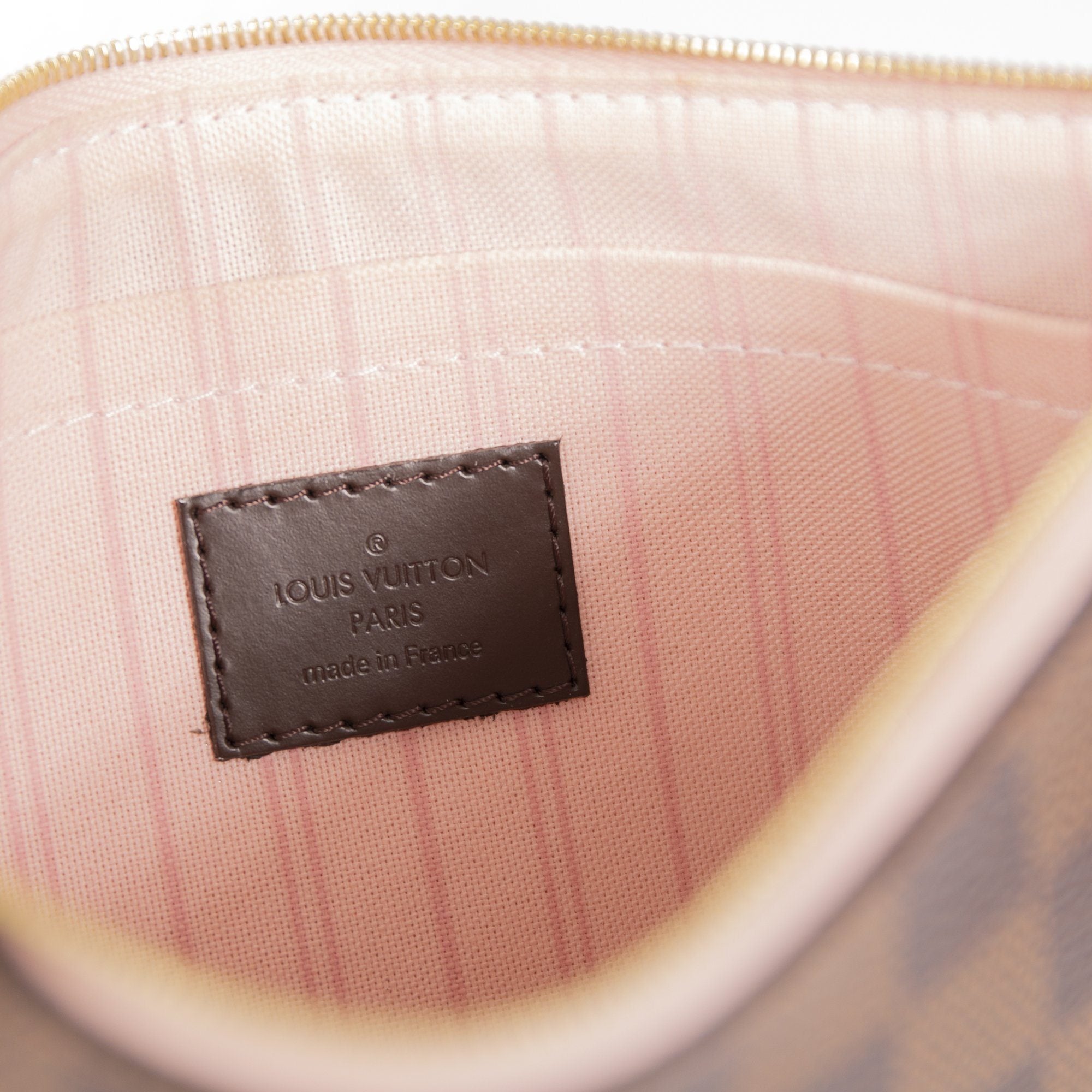 Louis Vuitton Damier 2018 Ebene Neverfull Pochette