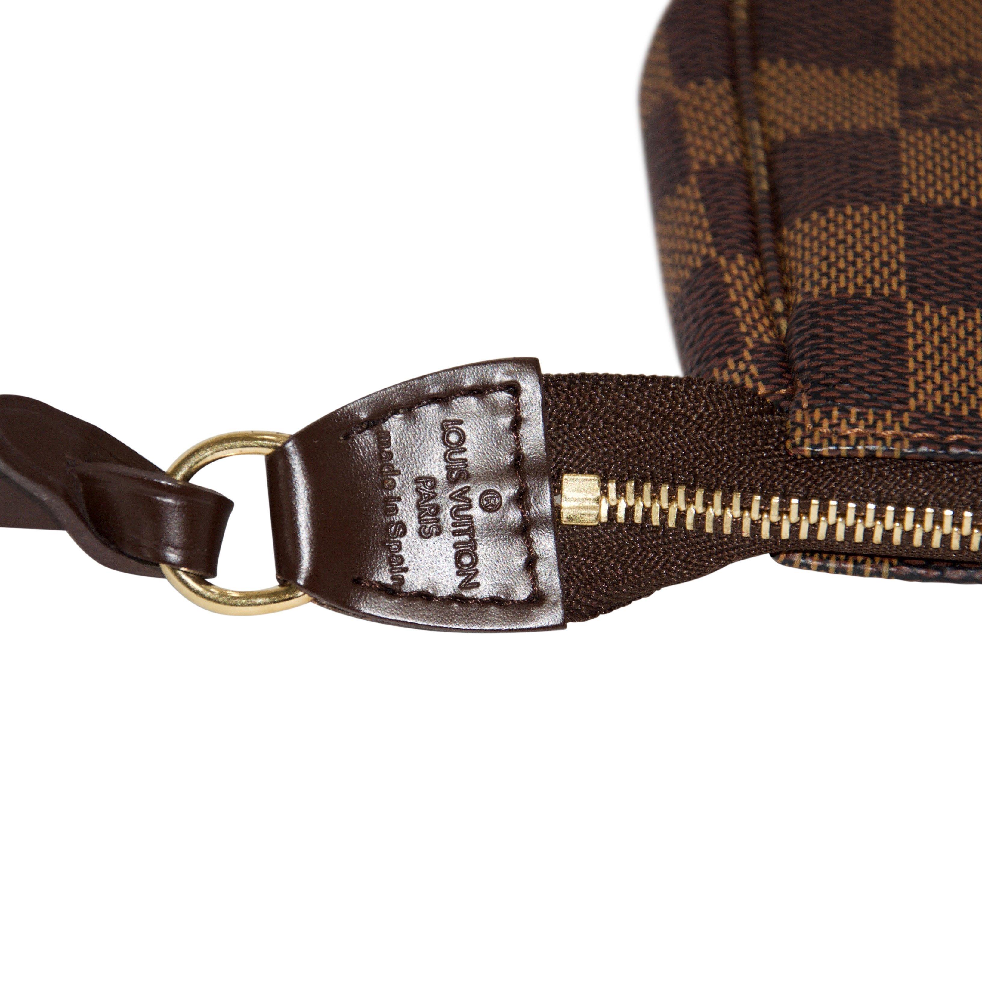 Louis Vuitton Damier Ebene Pochette Accessoires