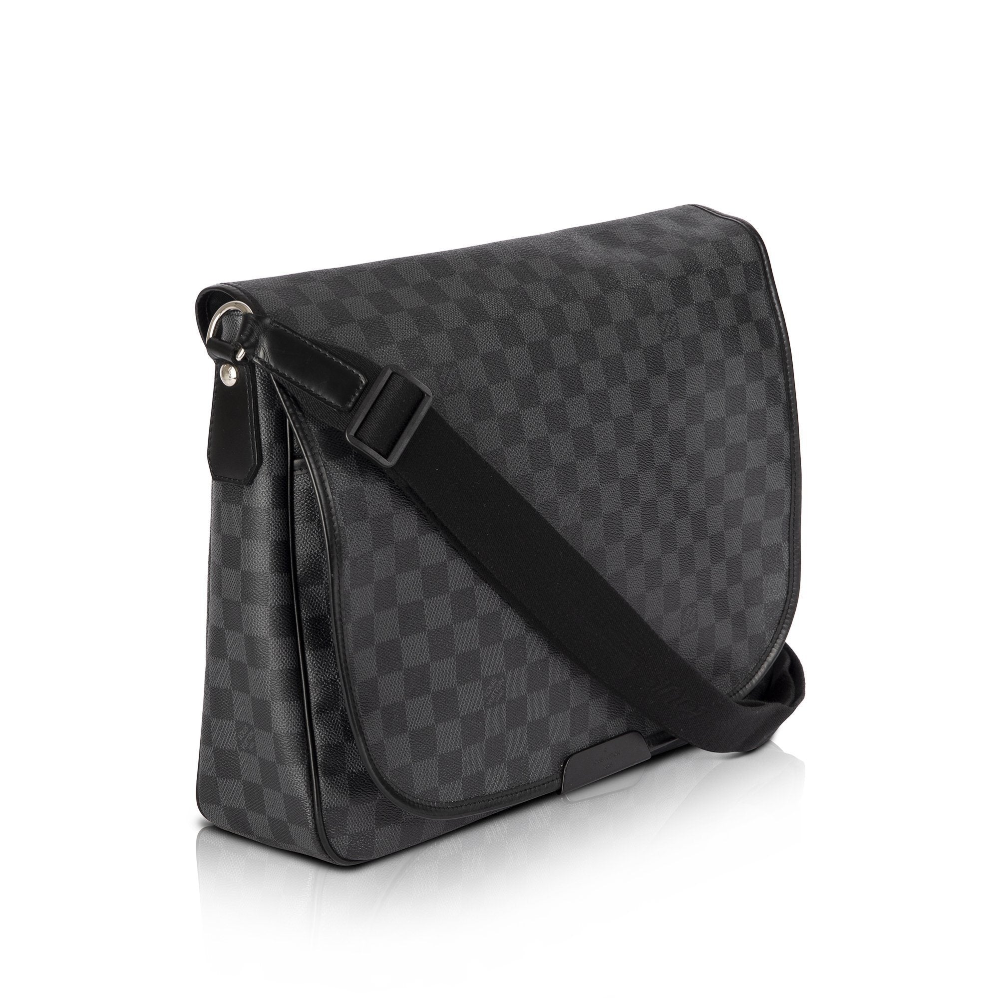 Louis Vuitton Damier Graphite Daniel GM Messenger Bag