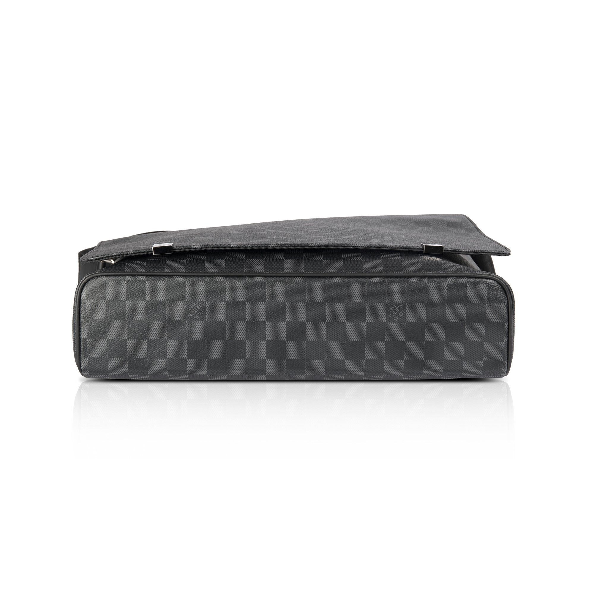 Louis Vuitton Damier Graphite District GM w/ Receipt