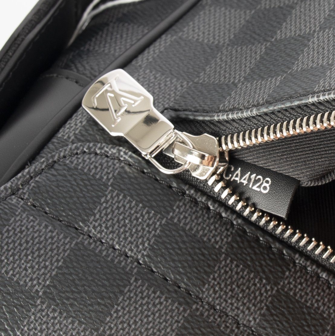 Louis Vuitton Damier Graphite District GM w/ Receipt