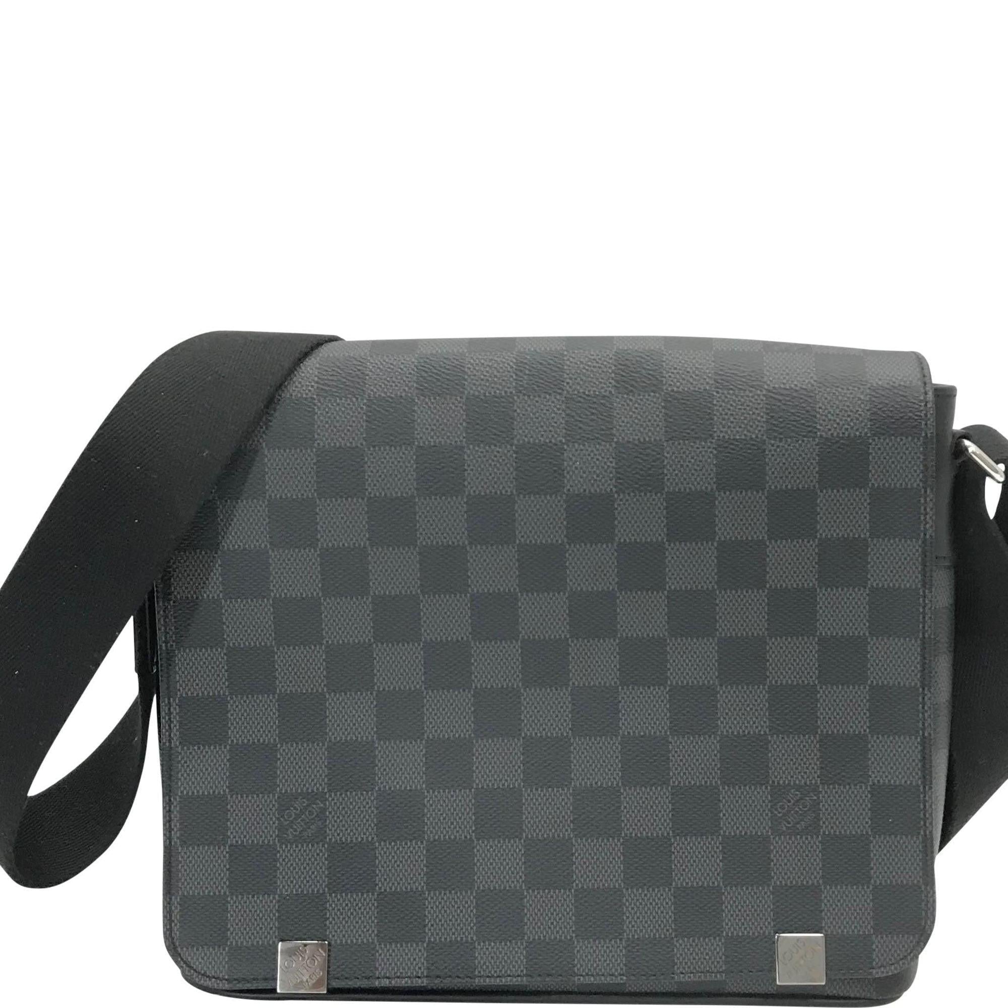 Louis Vuitton Damier Graphite District PM