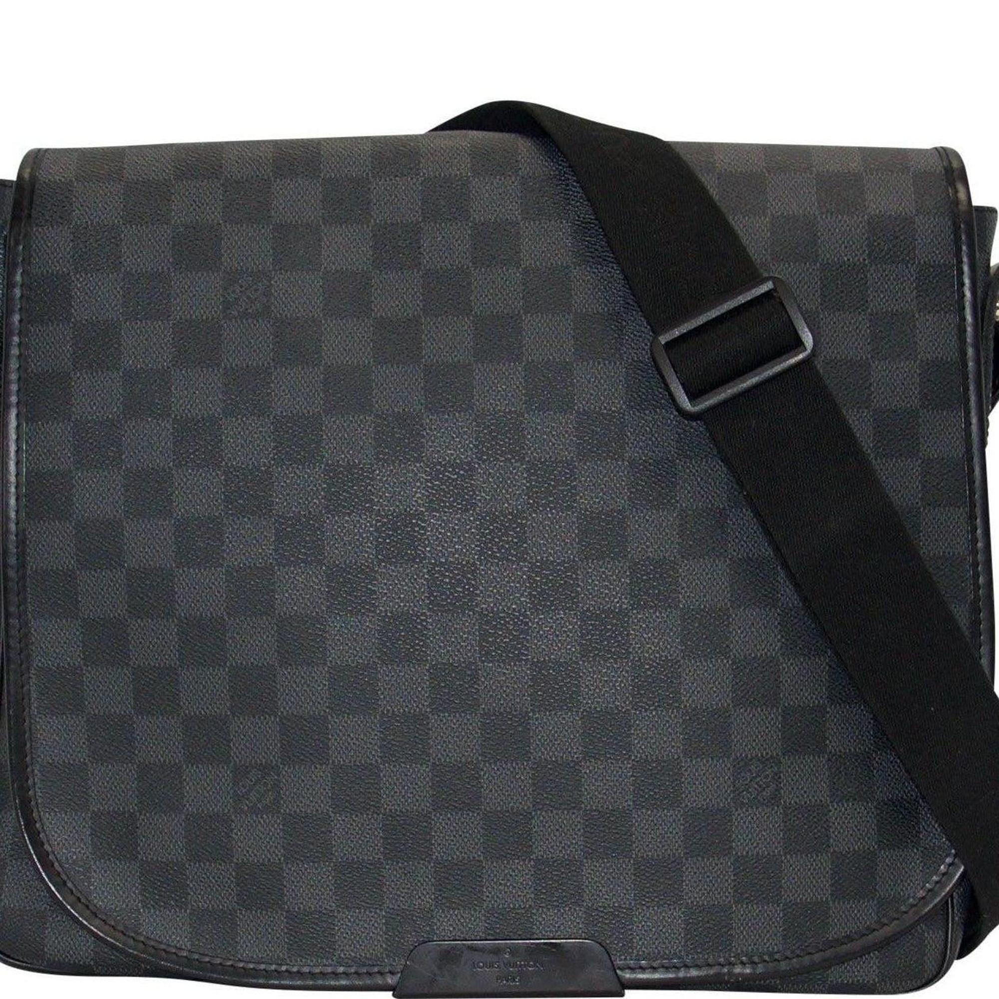 Louis Vuitton Damier Graphite Renzo Messenger Bag
