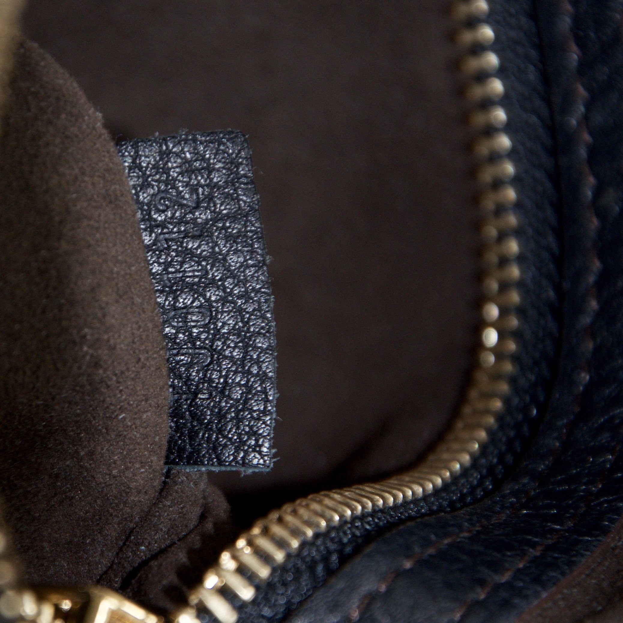 Louis Vuitton Mahina Selene PM