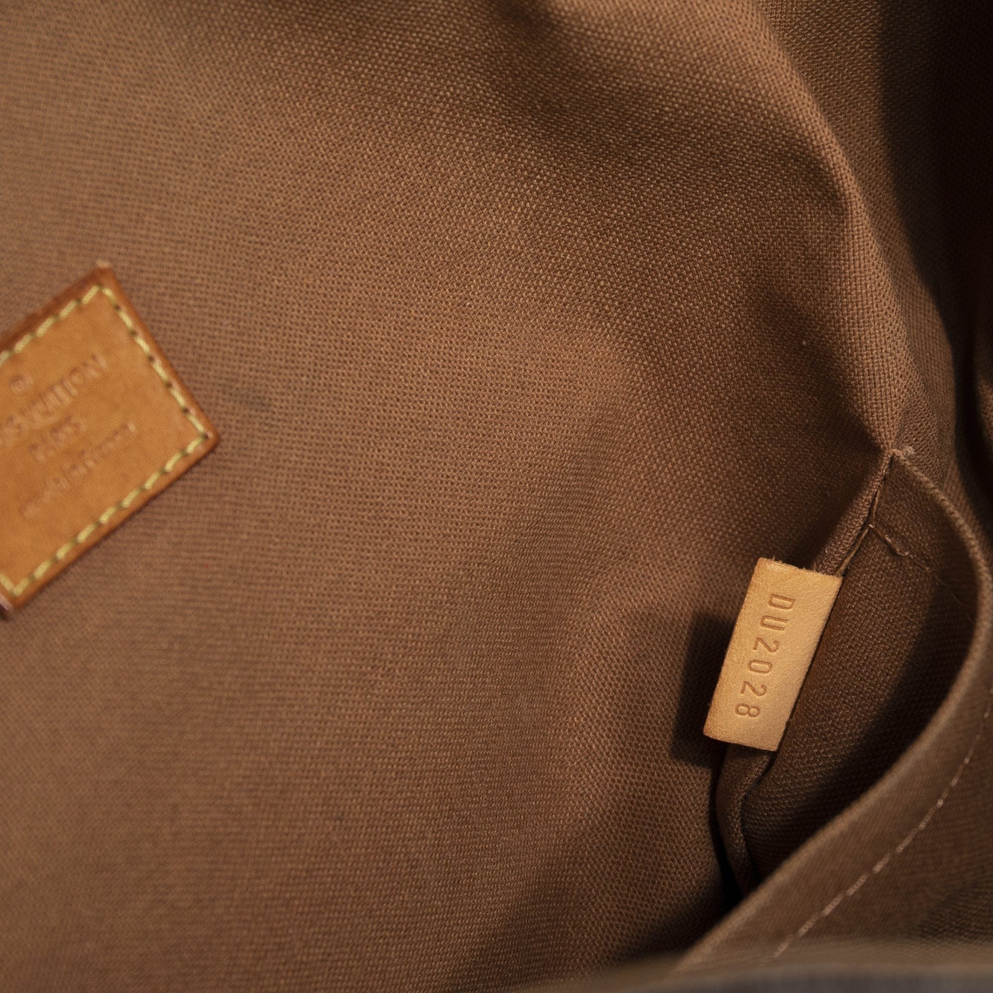 Louis Vuitton Monogram Beaubourg Tote