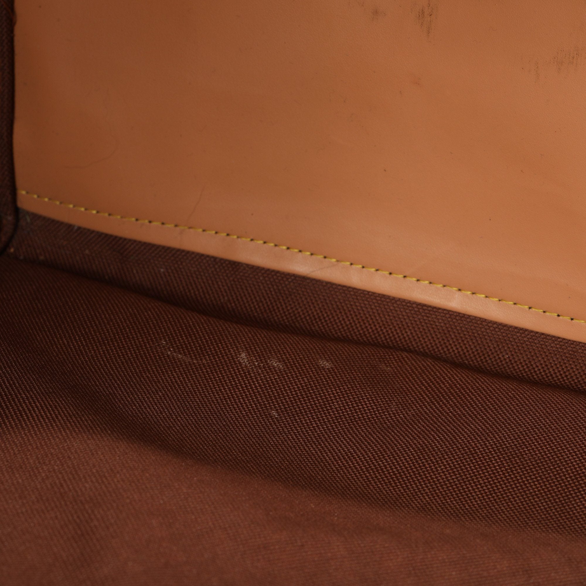 Louis Vuitton Monogram Dog Carrier 40