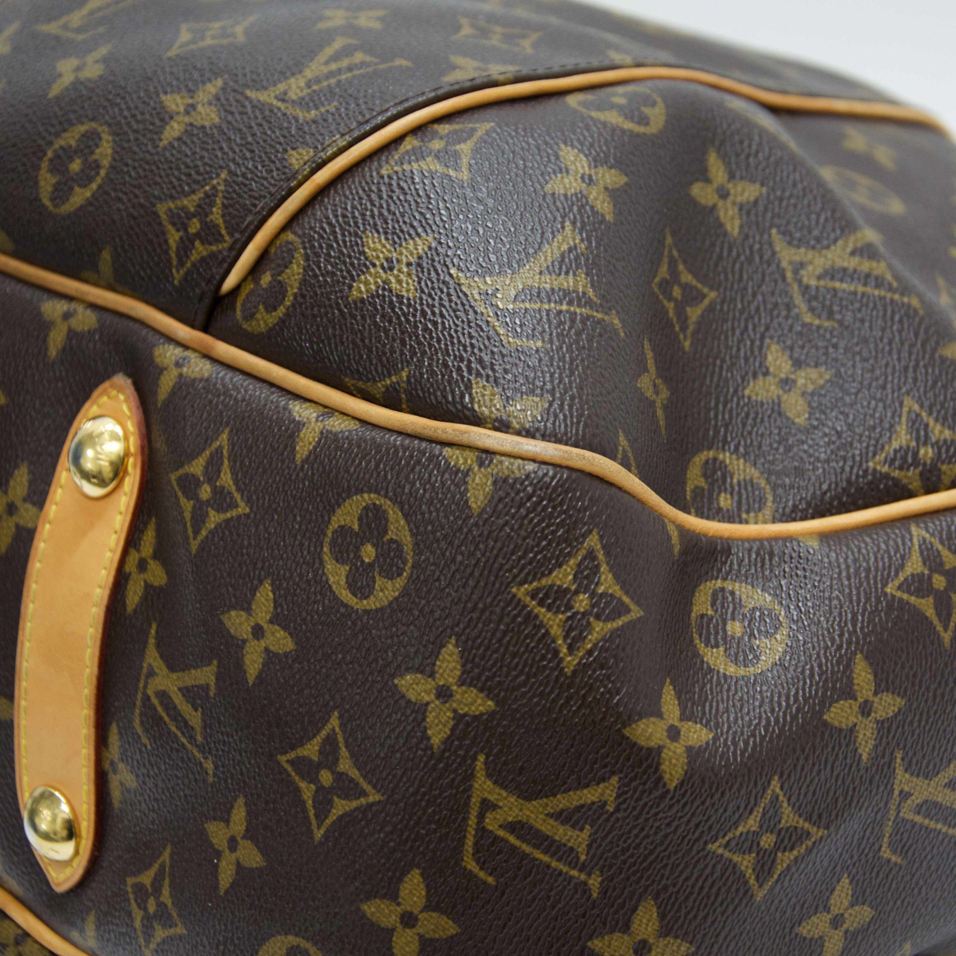 Louis Vuitton Monogram Galleria GM