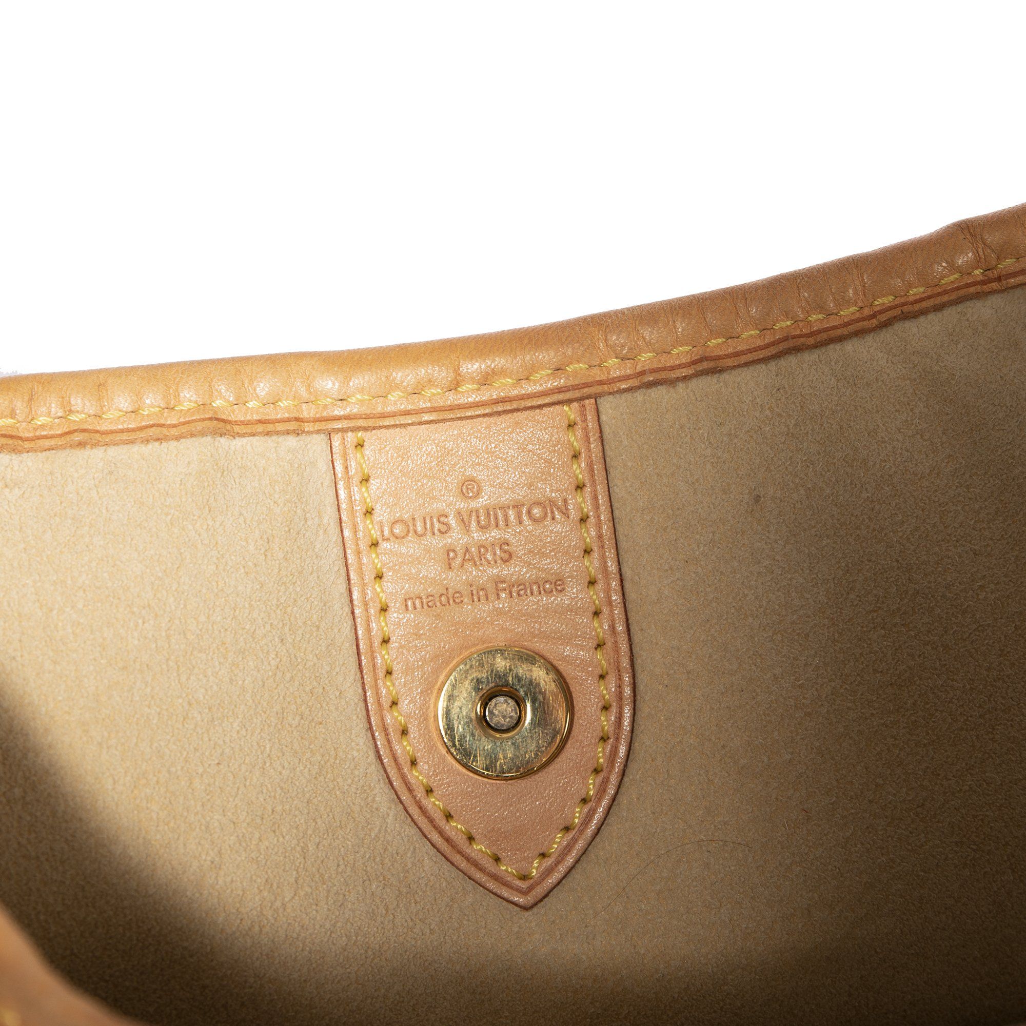 Louis Vuitton Monogram Galleria PM