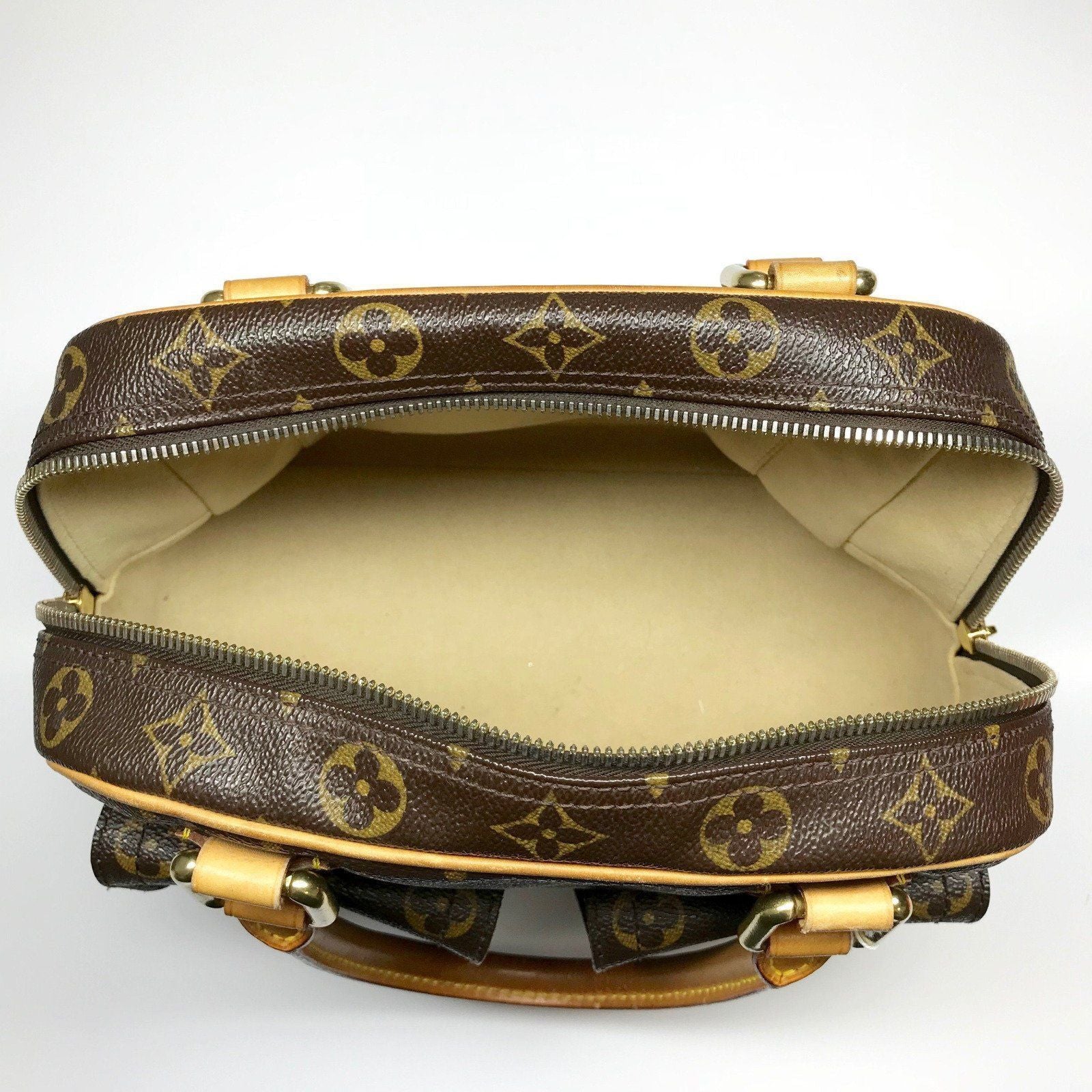Louis Vuitton Monogram Manhattan PM