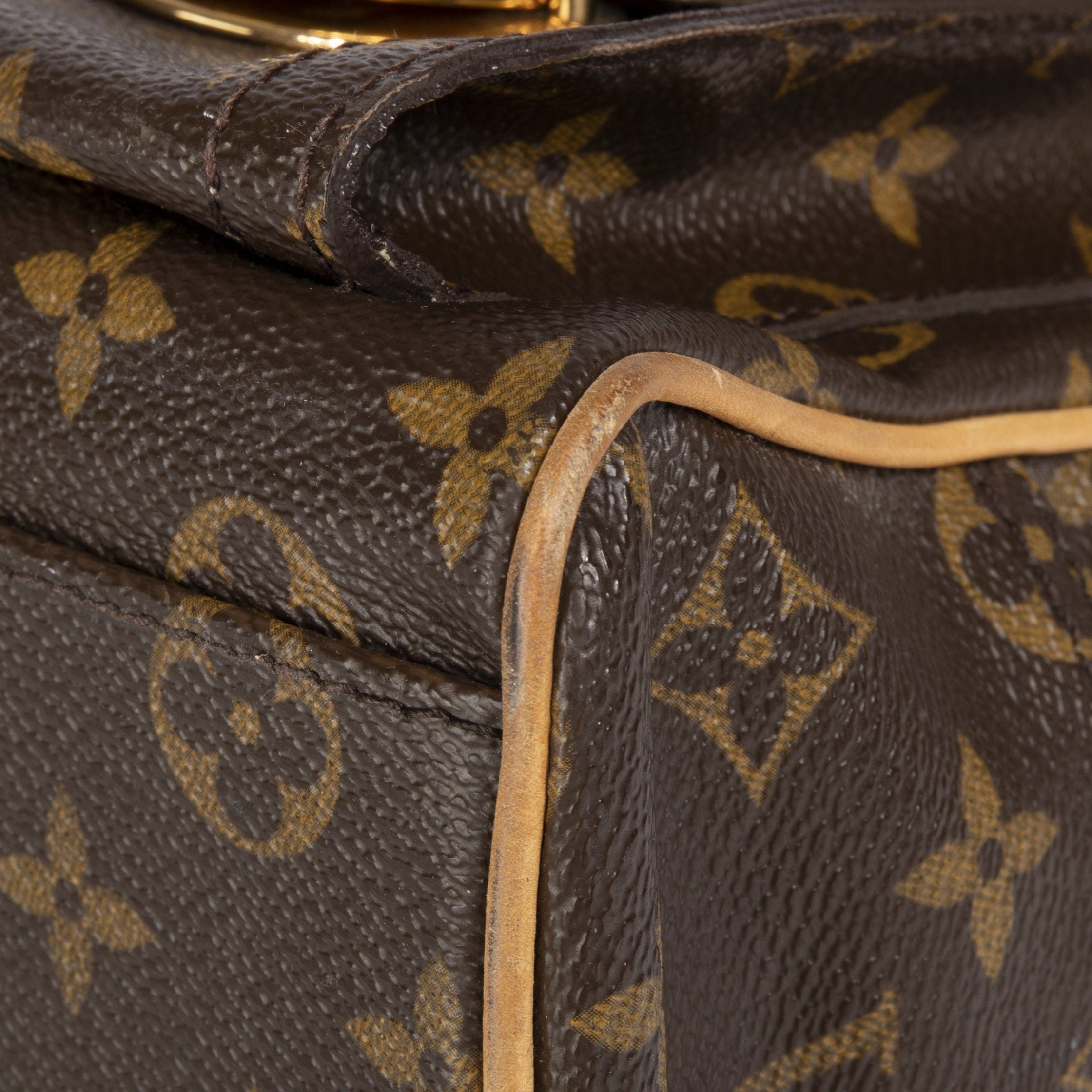Louis Vuitton Monogram Manhattan PM