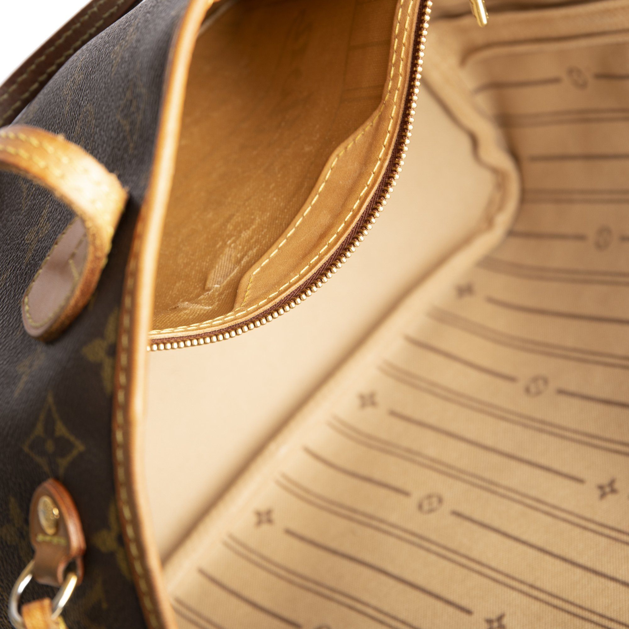 Louis Vuitton Monogram Neverfull PM