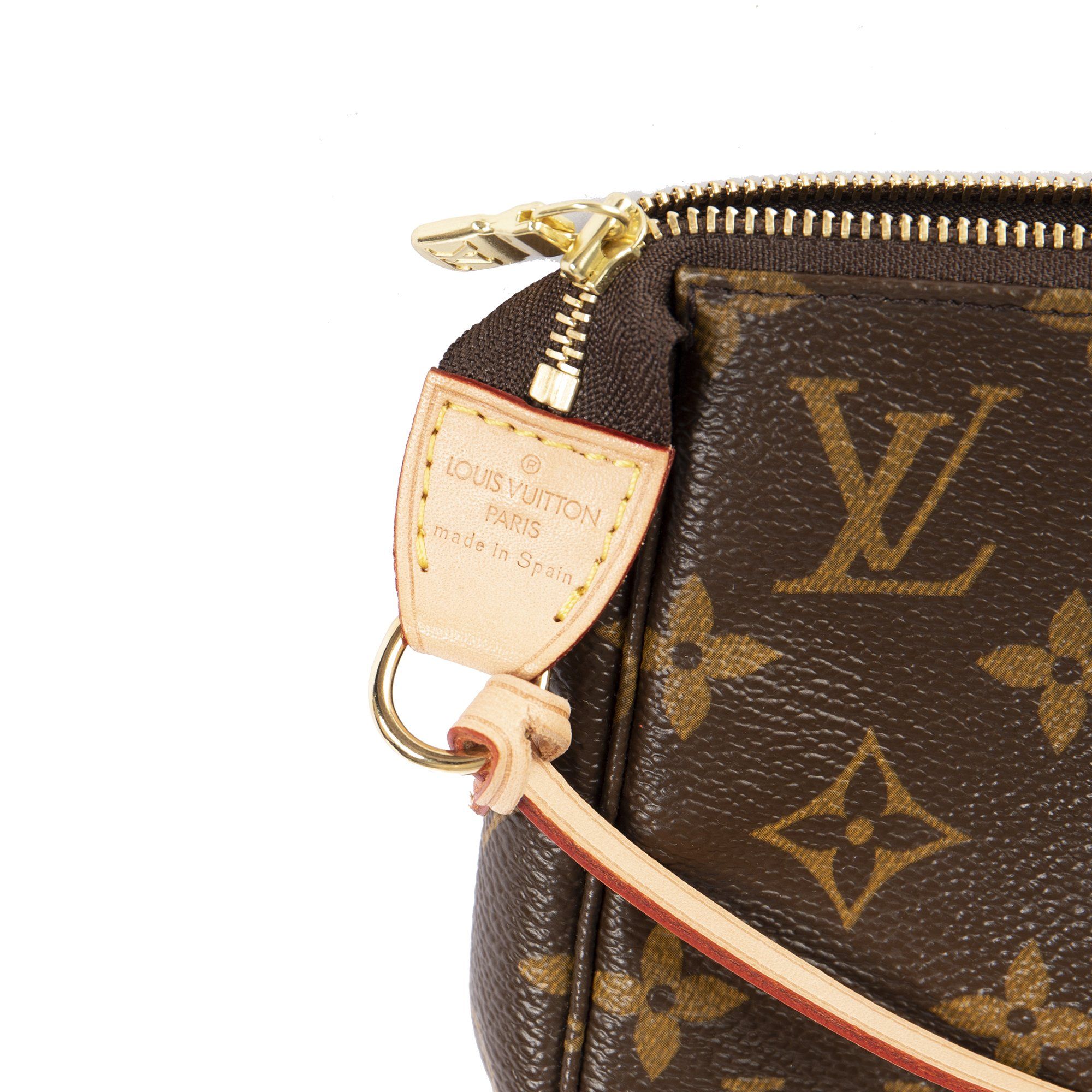 Louis Vuitton Monogram Pochette Accessories