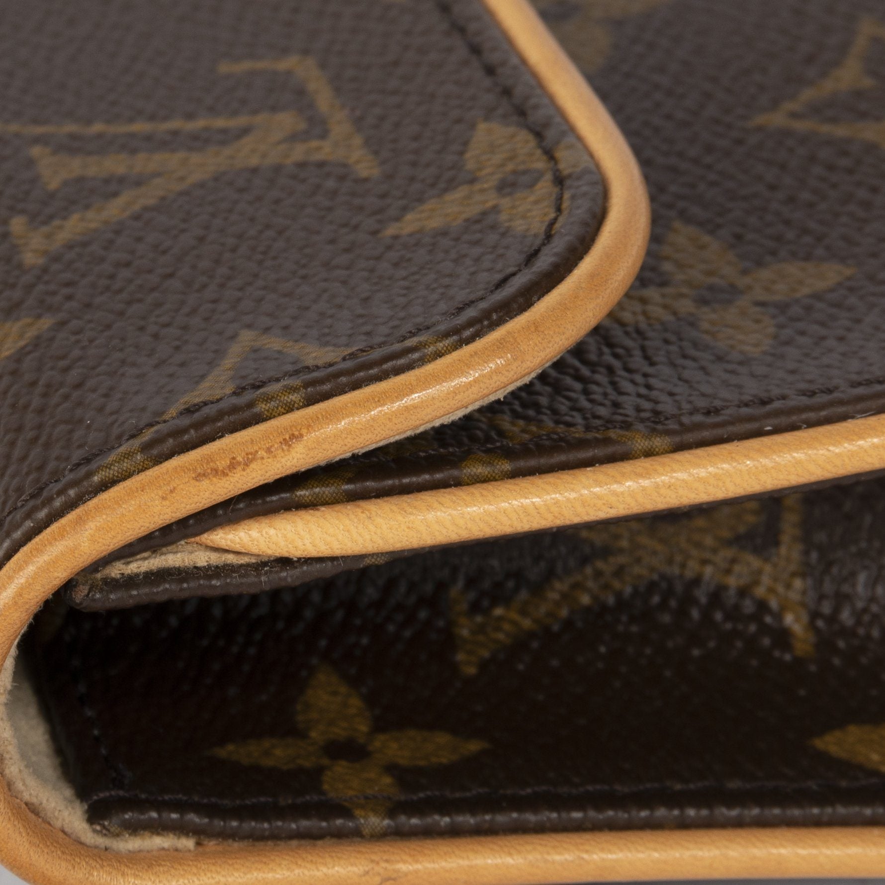 Louis Vuitton Monogram Pochette Florentine