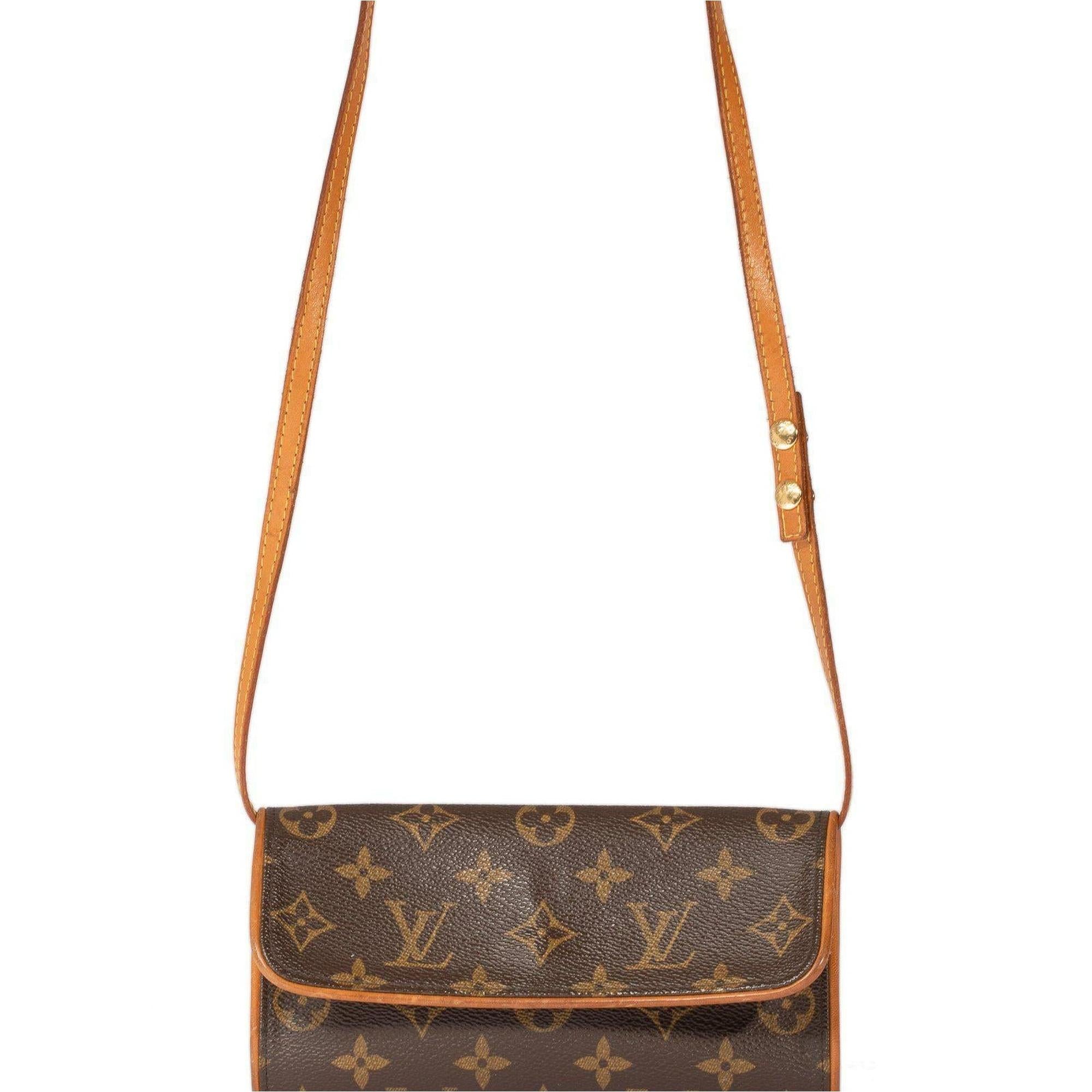 Louis Vuitton Monogram Pochette Twin PM