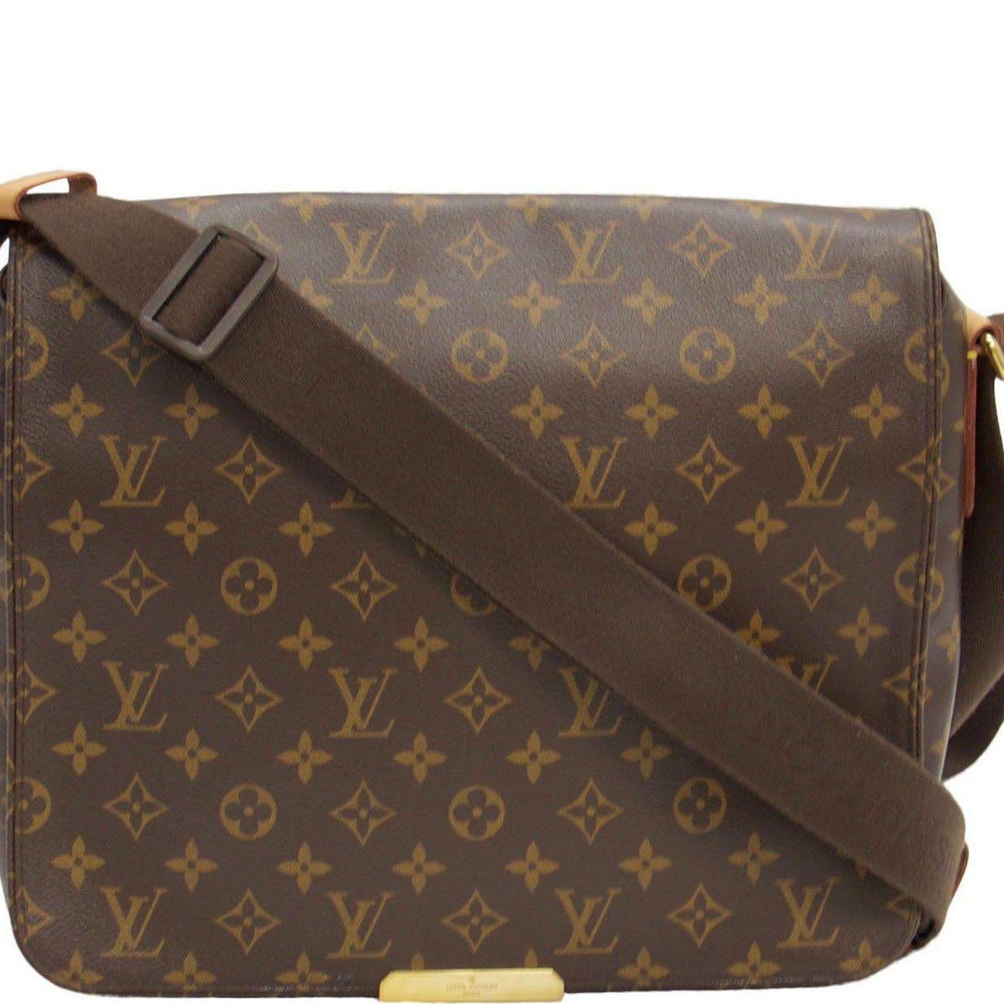 Louis Vuitton Monogram Valmy Messenger MM