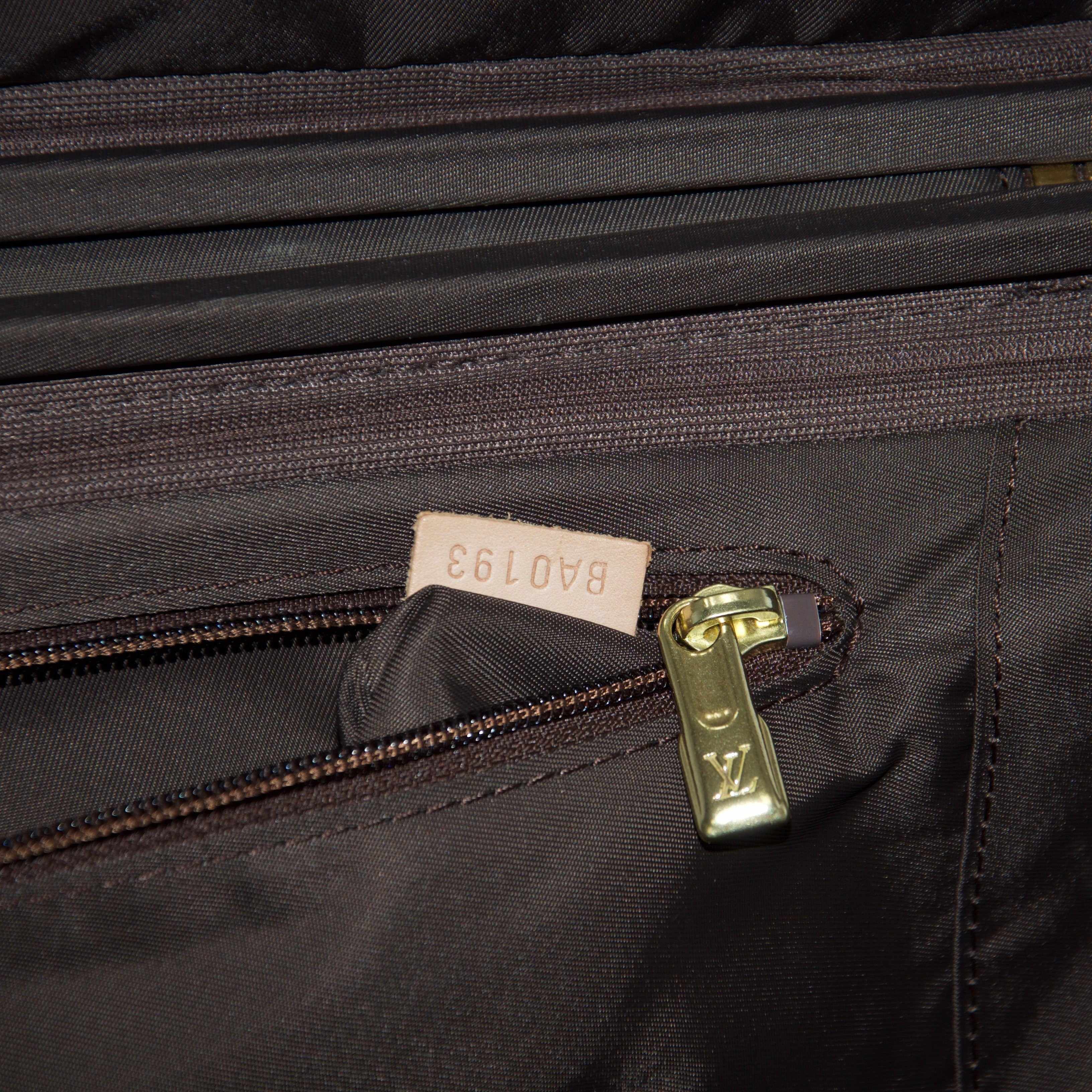 Louis Vuitton Monogram Zephyr 70 Multiwheel Luggage