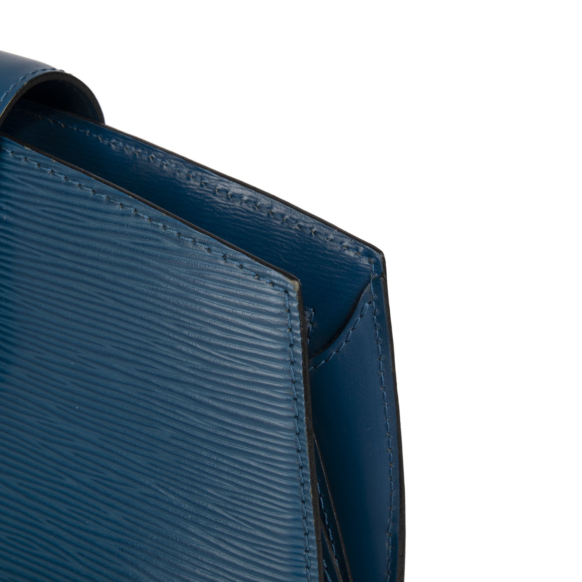 Louis Vuitton Vintage Epi Cluny Bag