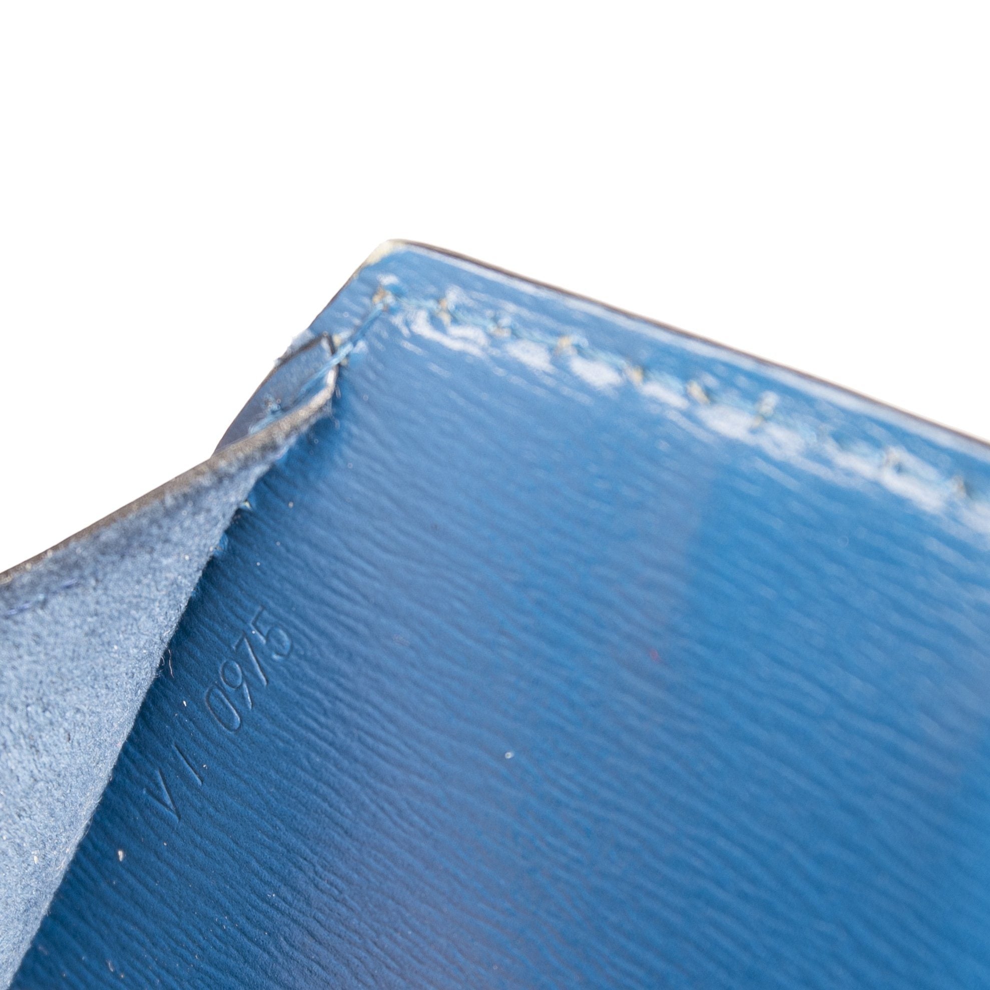 Louis Vuitton Vintage Epi Cluny Bag