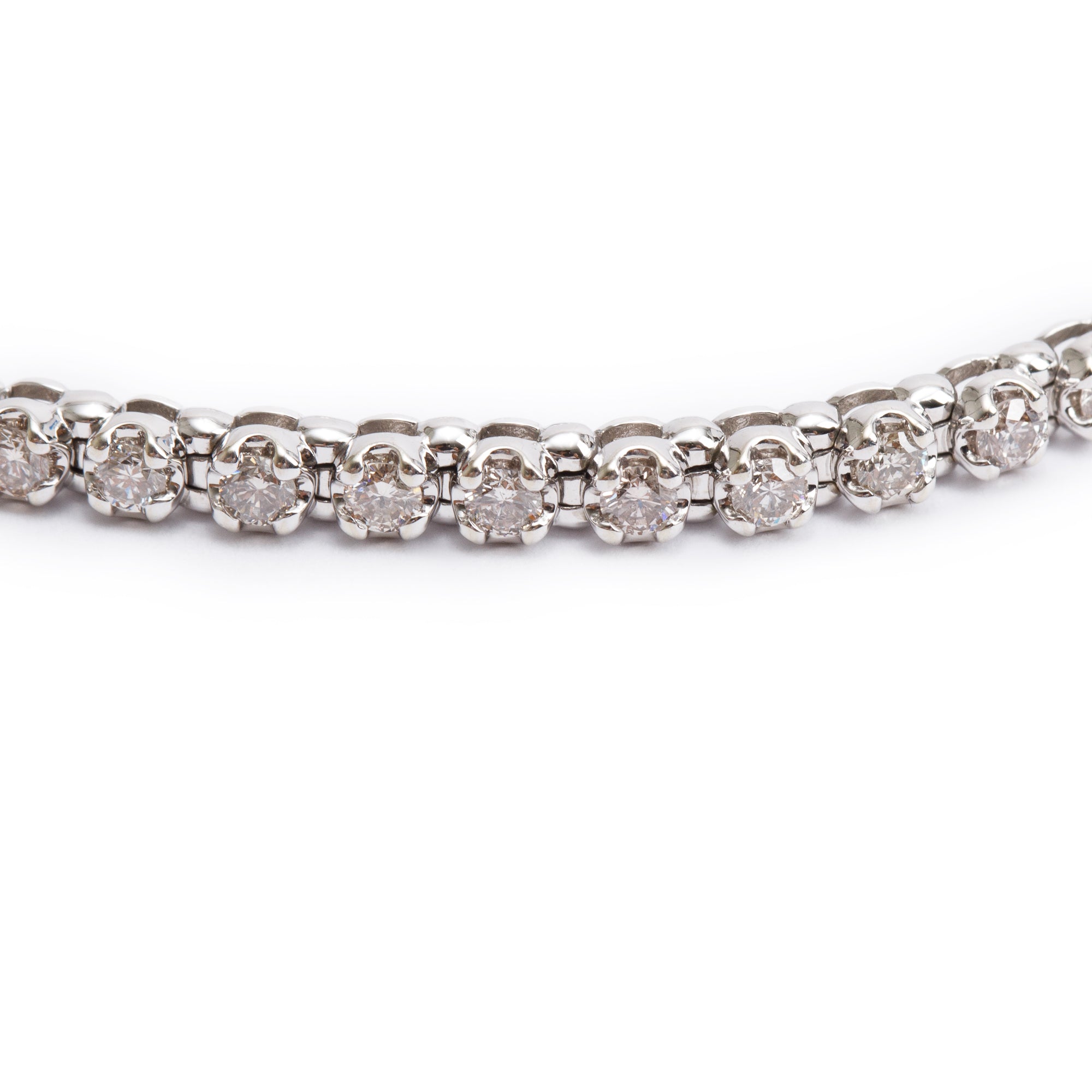 10k White Gold 2.08 tcw. Diamond Tennis Bracelet