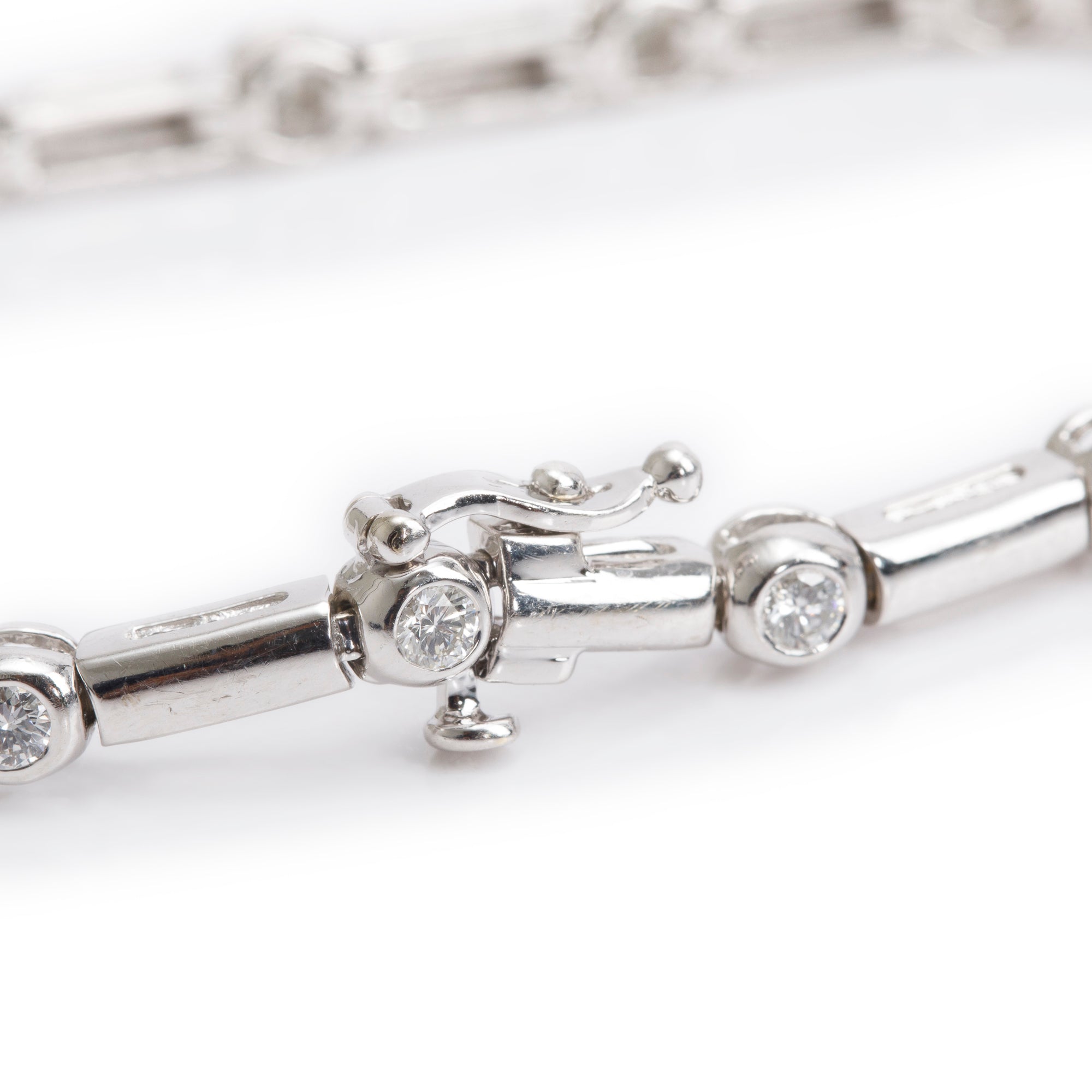 14k White Gold 1.12 tcw. Diamond Link Bracelet