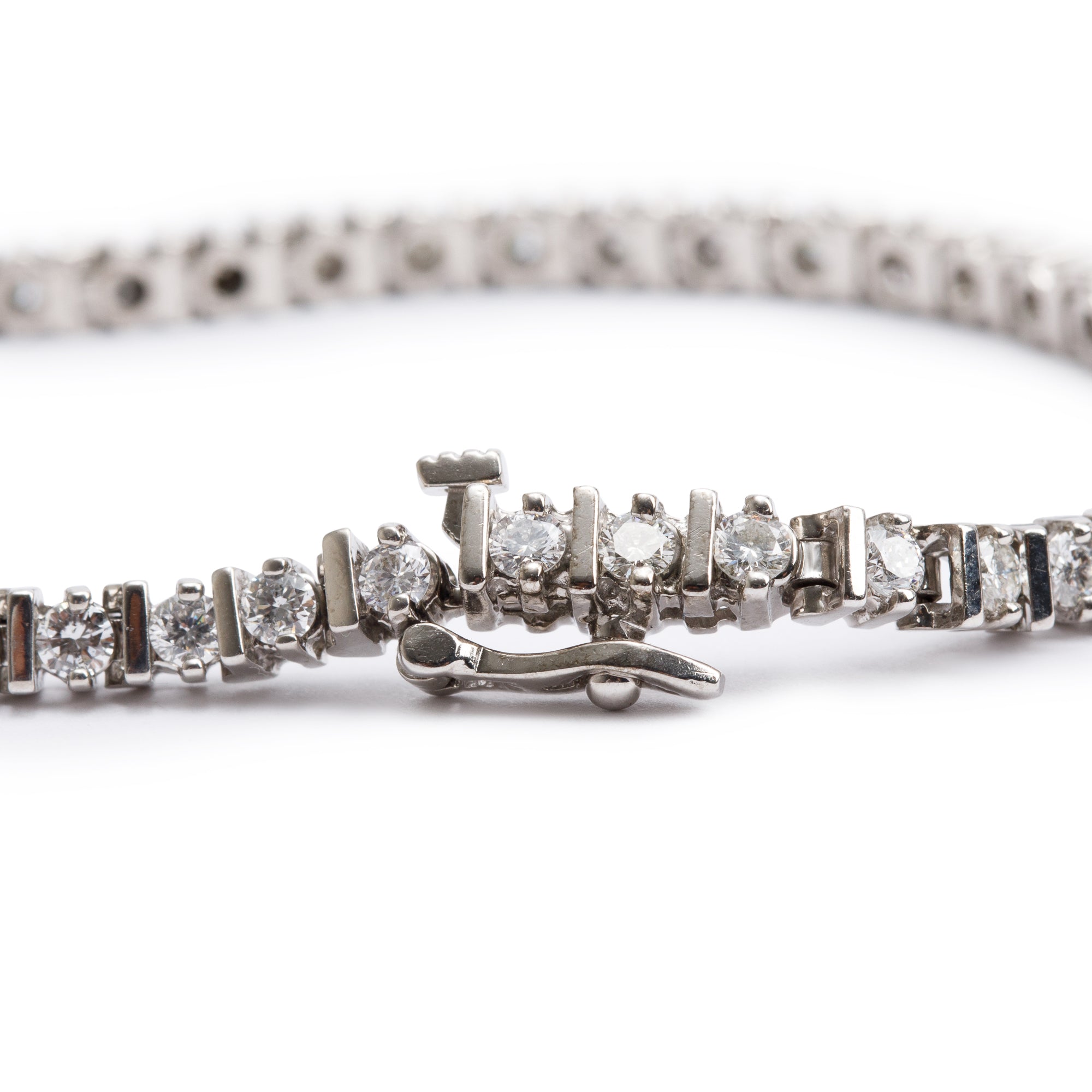 14k White Gold 3.00 tcw. Diamond Tennis Bracelet