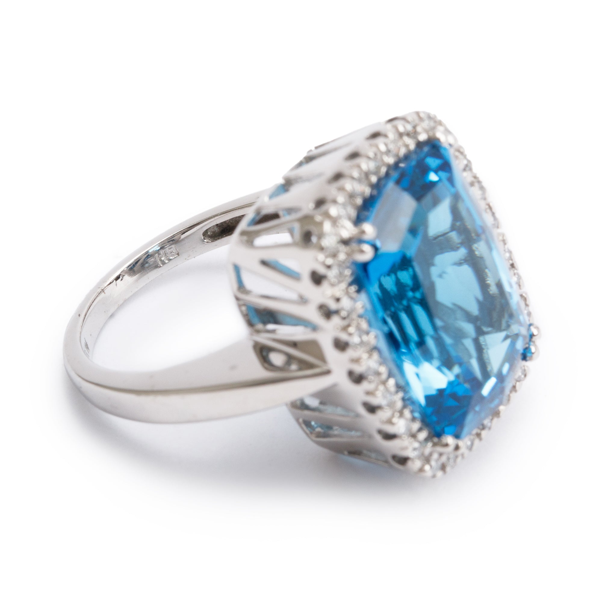 14k White Gold Blue Topaz & Diamond Cocktail Ring, Size 5