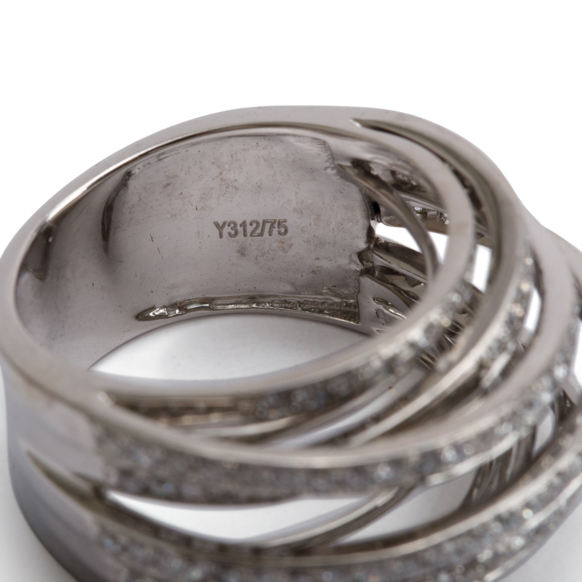 14k White Gold Diamond Crossover Cocktail Ring, Size 6.5