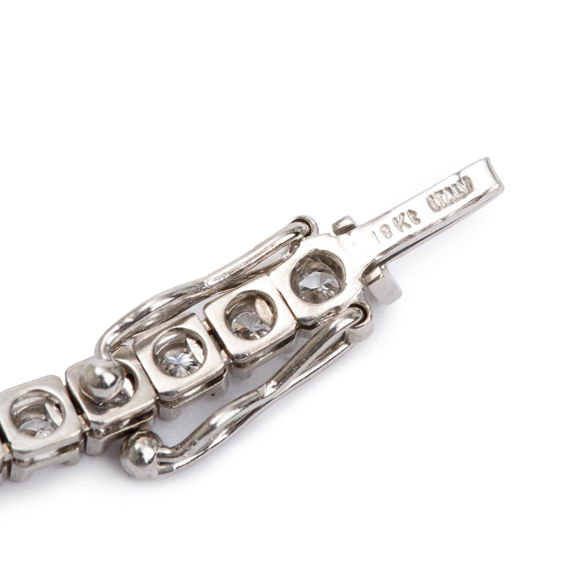 18k White Gold 2.36 tcw. Diamond Tennis Bracelet
