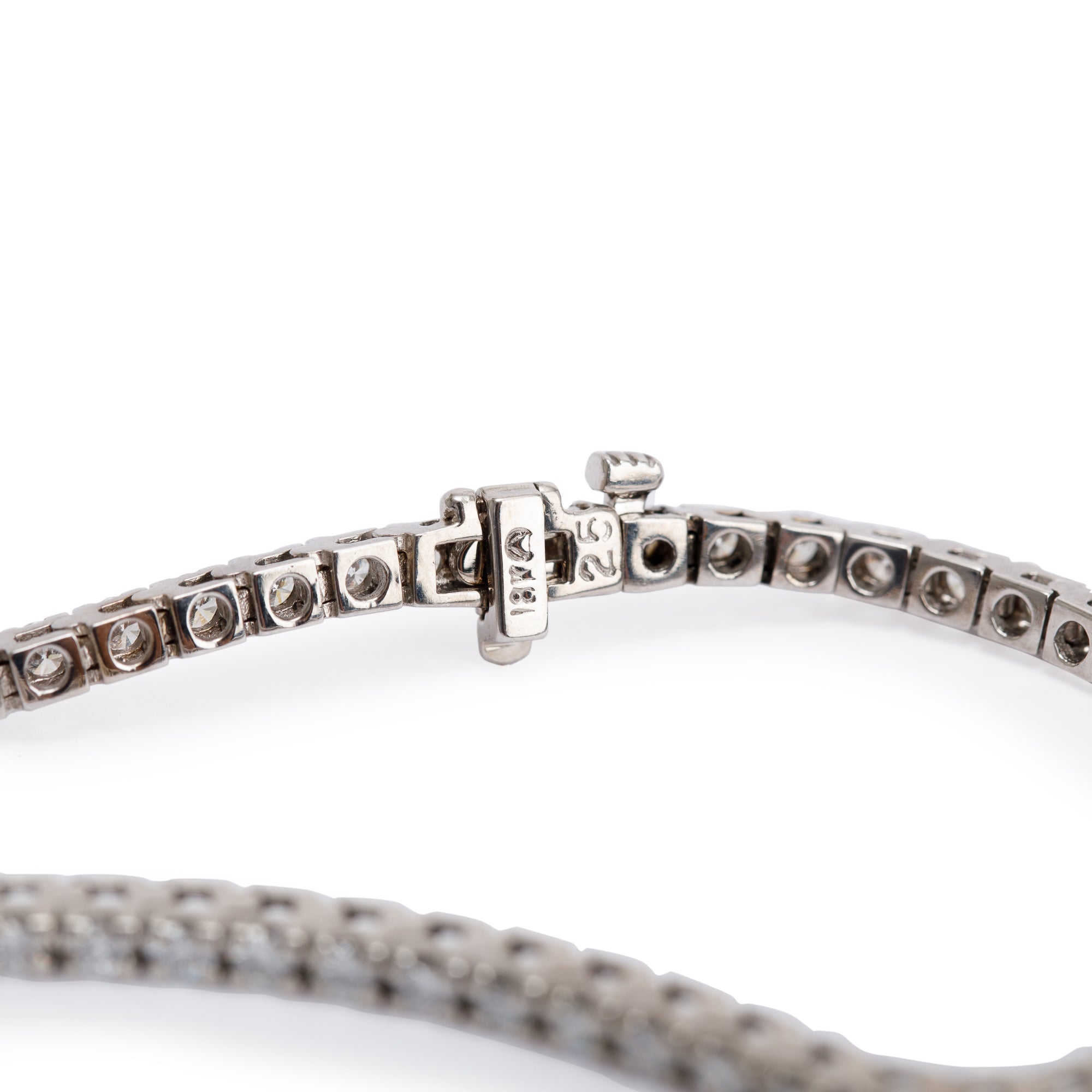 18k White Gold 2.75 tcw. Diamond Tennis Bracelet