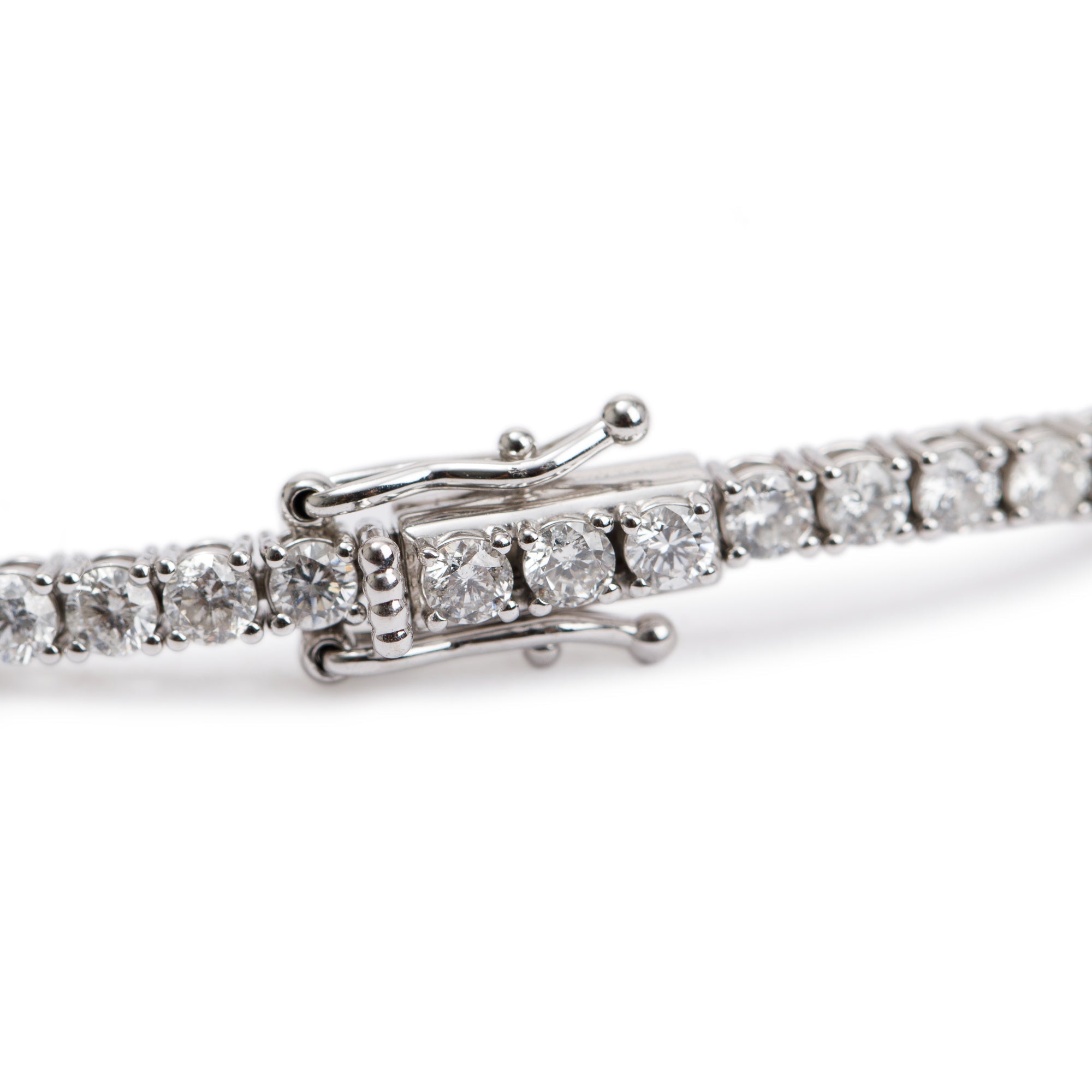 18k White Gold 3.93 tcw. Diamond Tennis Bracelet