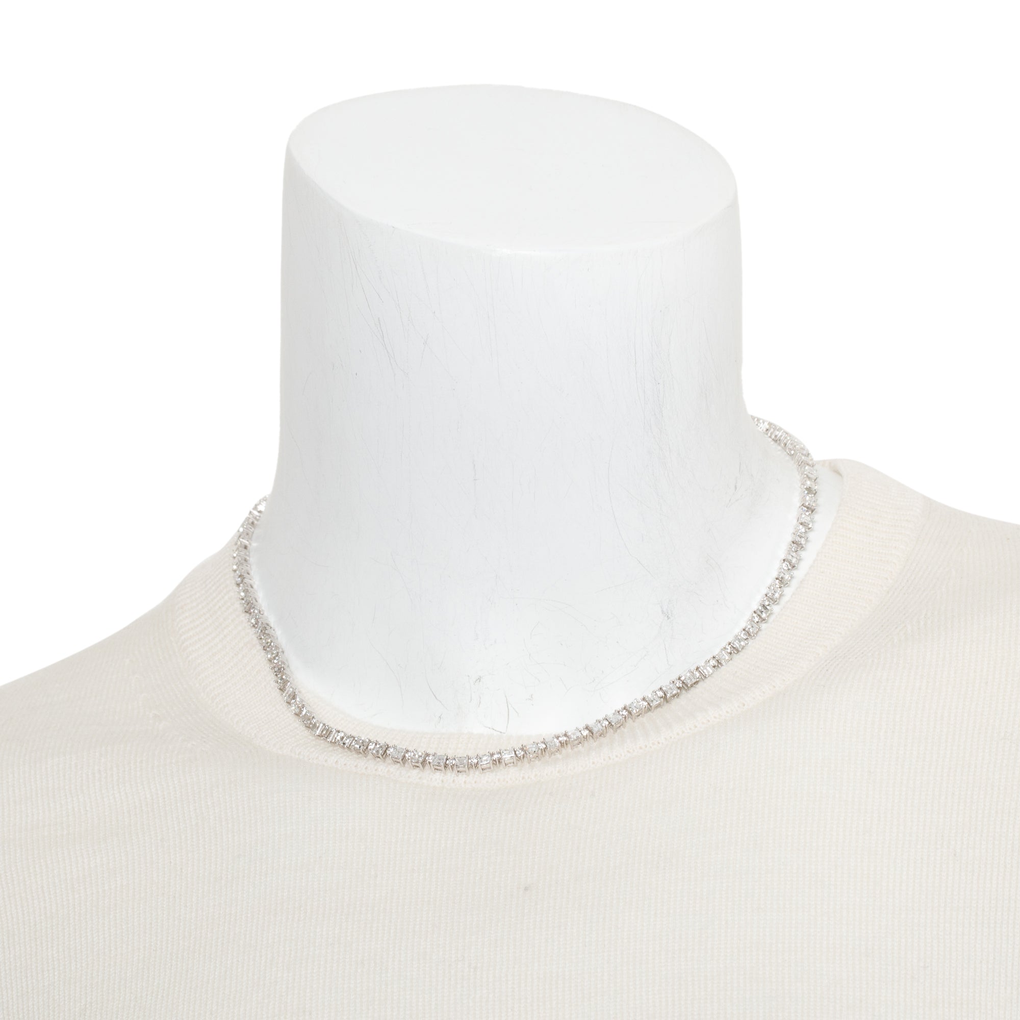 18k White Gold 5.56 tcw. Diamond Tennis Necklace
