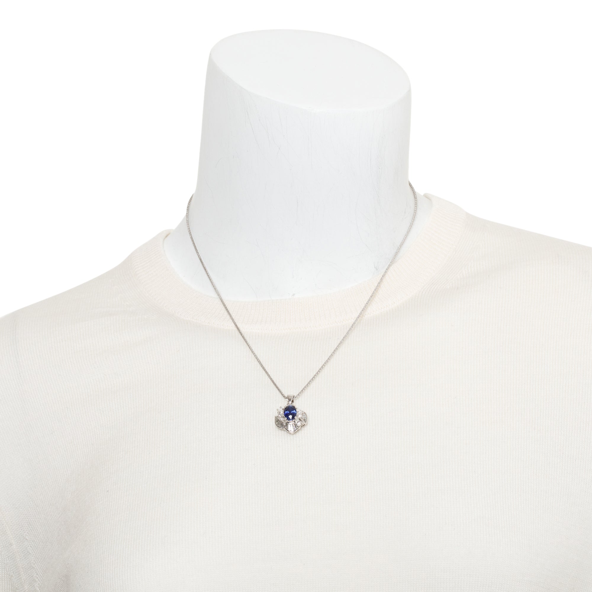 18k White Gold Blue Sapphire and Diamond Pendant Necklace