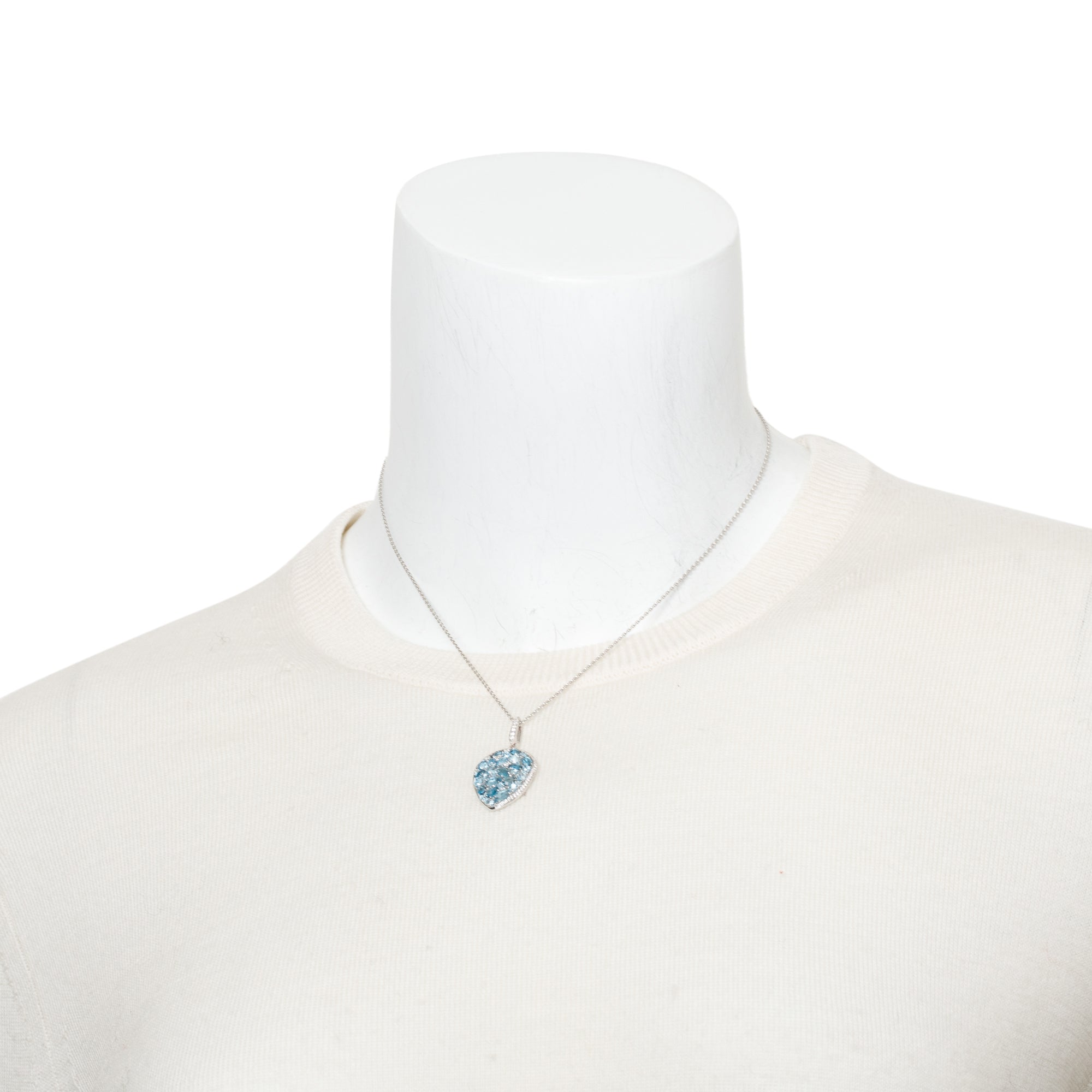18k White Gold Blue Topaz & Diamond Pendant Necklace