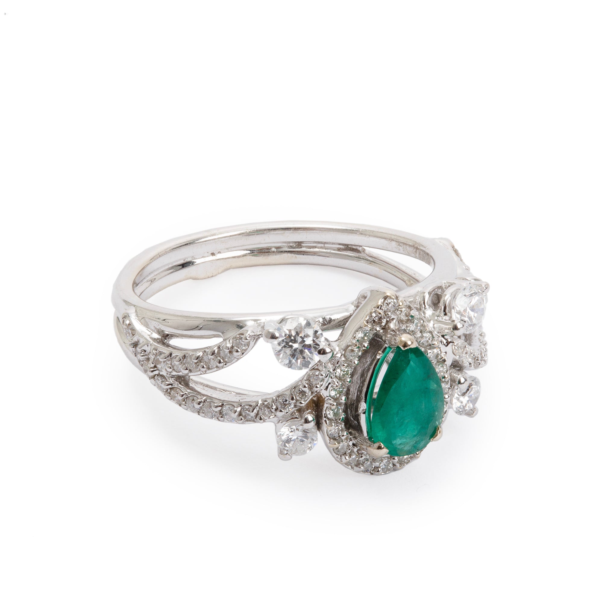 18k White Gold Emerald & Diamond Cocktail Ring