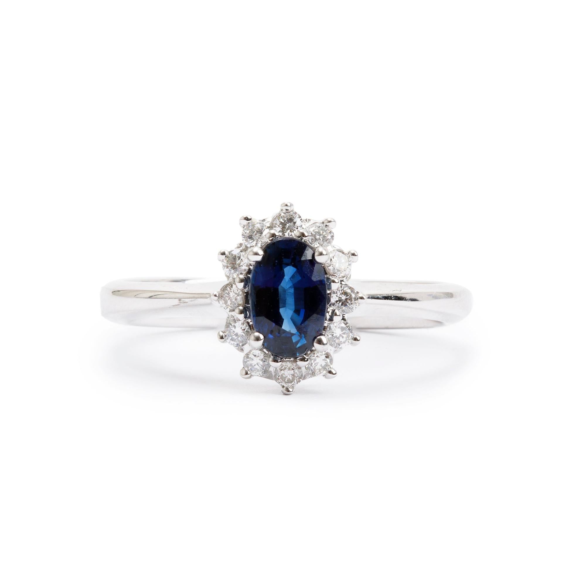 18k White Gold Sapphire & Diamond Cocktail Ring, Size 5.75