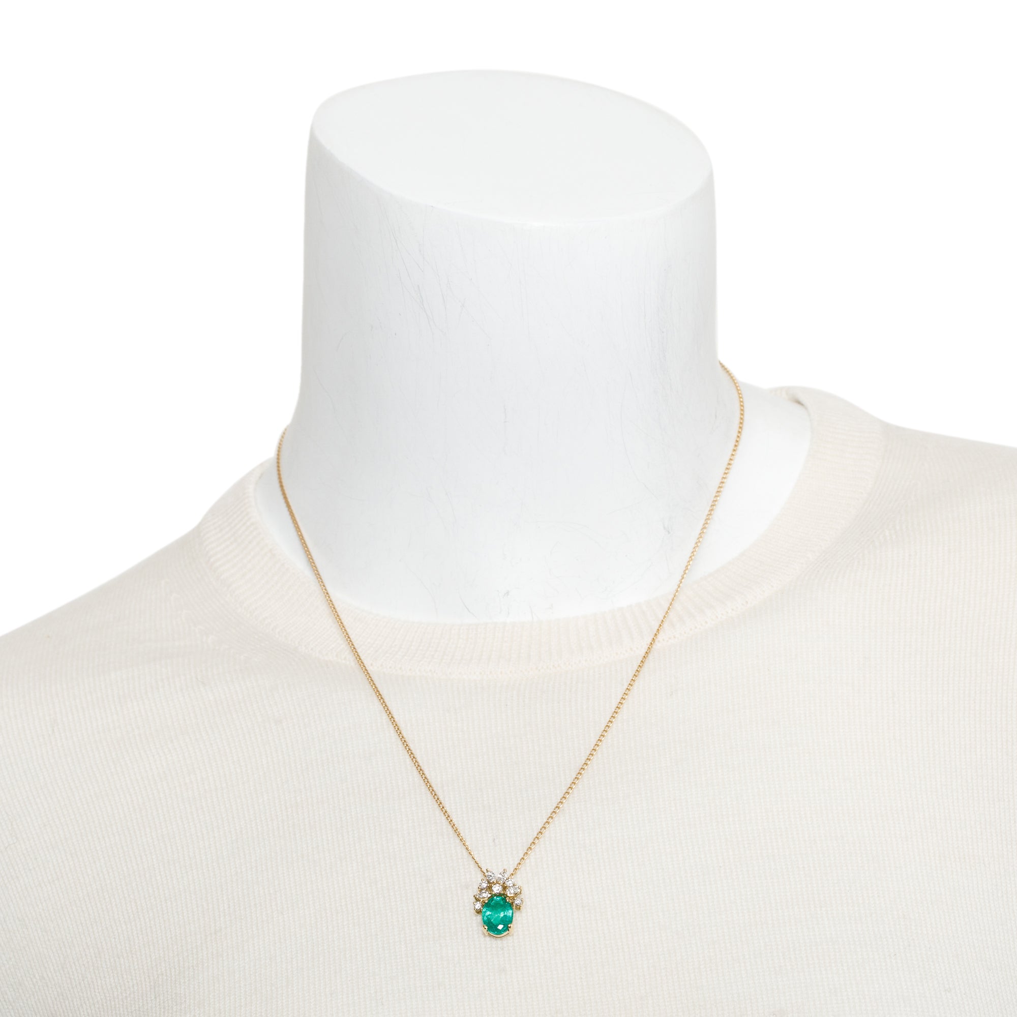 18k Yellow Gold Emerald & Diamond Pendant Necklace