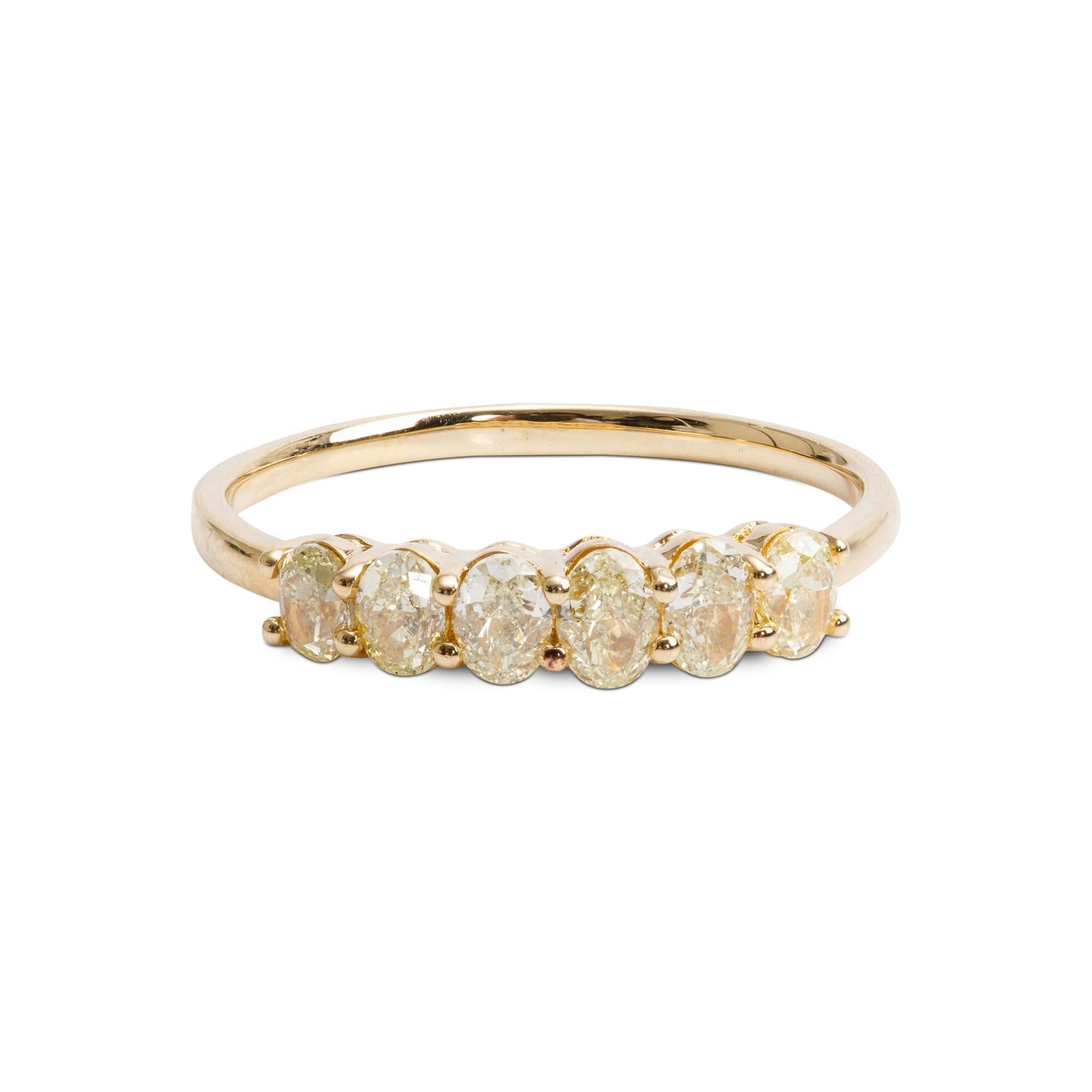 18k Yellow Gold Natural Fancy Yellow Diamond Ring, Size 9.25