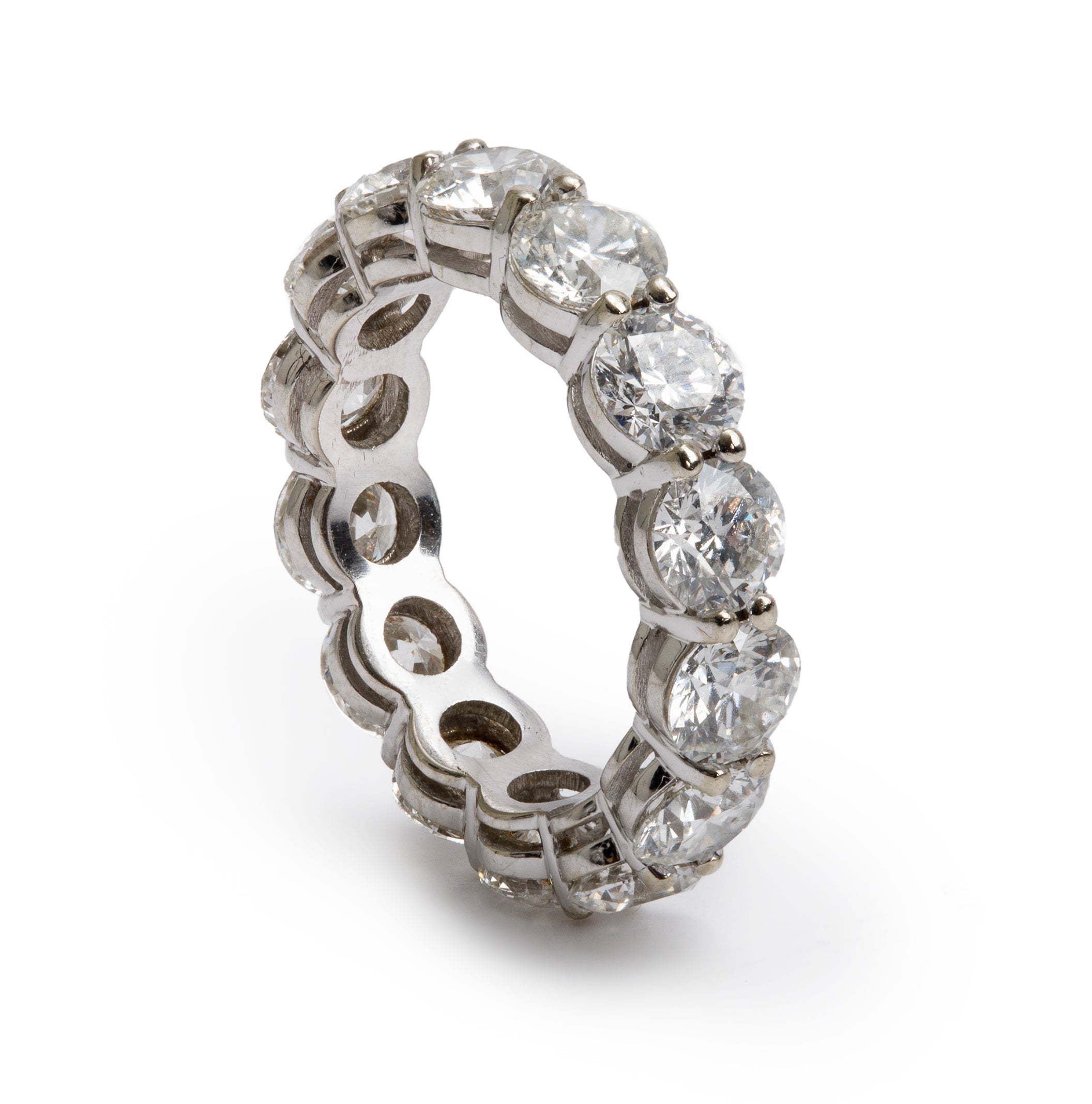 18k White Gold 5.17 tcw. Diamond Eternity Band Ring, Size 5.5