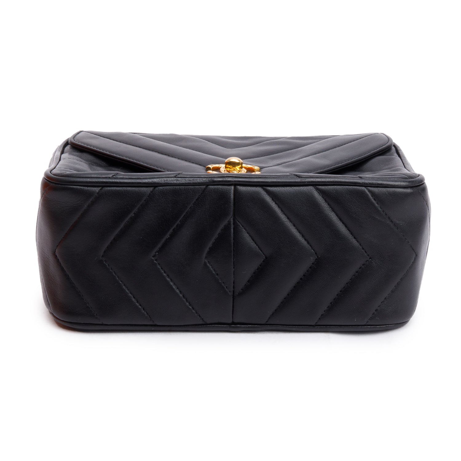 Chanel Vintage Black Chevron Lambskin Leather CC Tassel Bijoux Chain Camera Bag w/ Authenticity Card