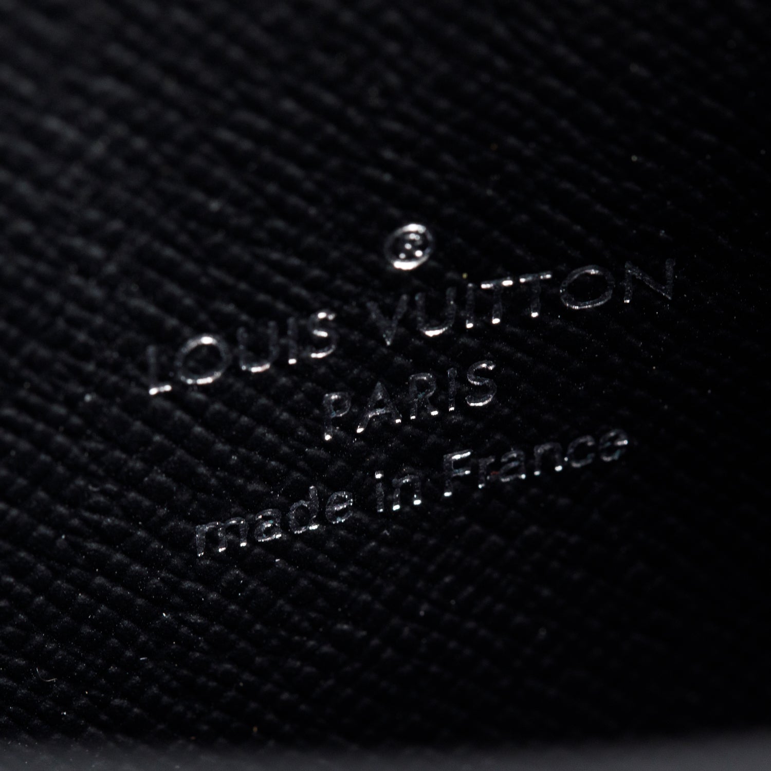 Louis Vuitton Damier Graphite Alpha Wearable Wallet Crossbody