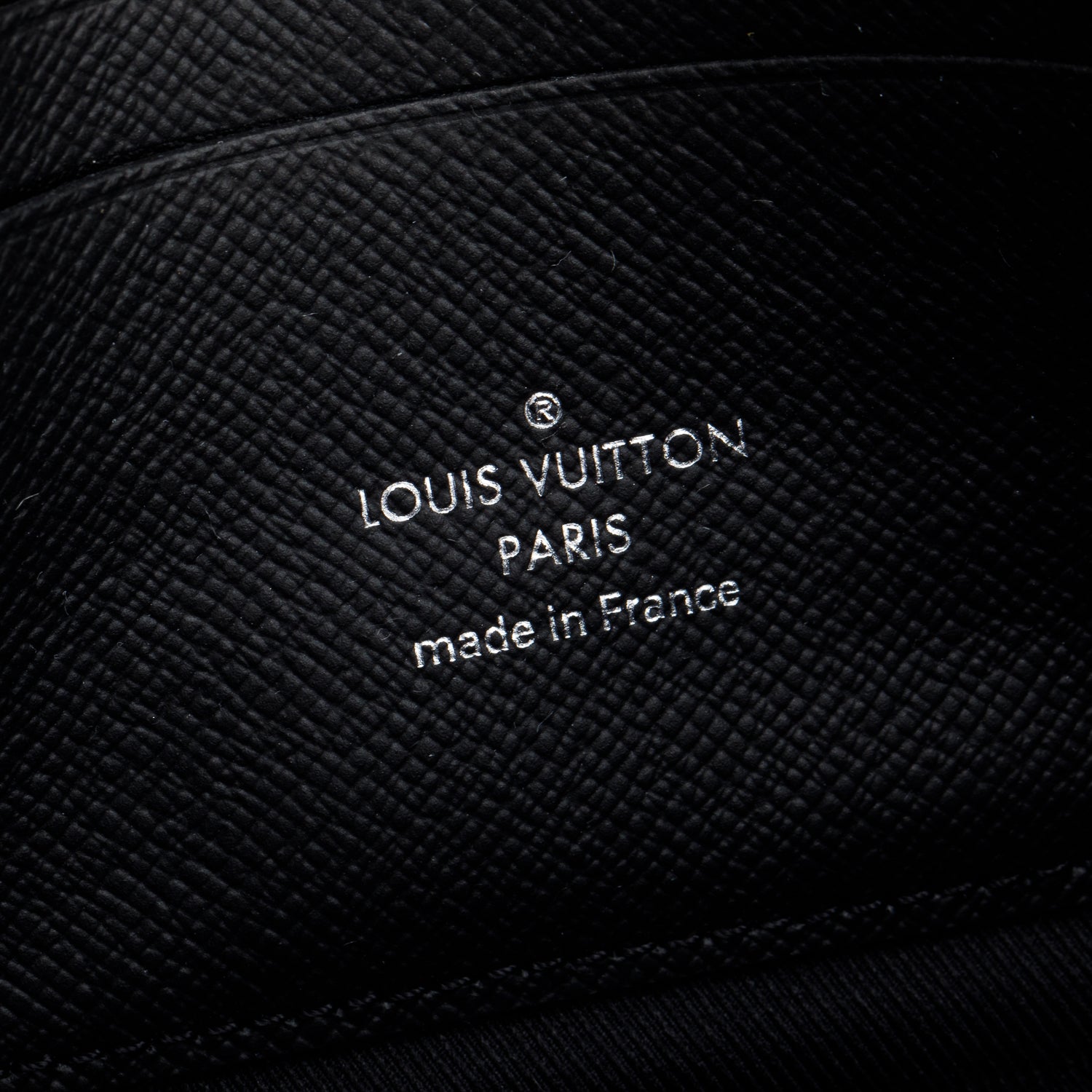 Louis Vuitton Damier Graphite Alpha Wearable Wallet Crossbody w/ Box