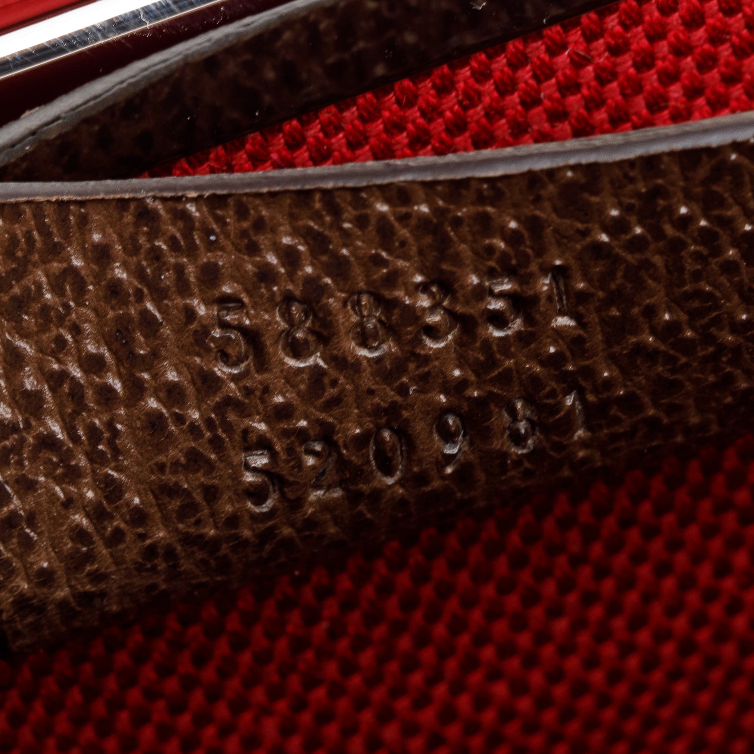 Gucci GG Supreme Globe Trotter Beauty Case w/ Receipt